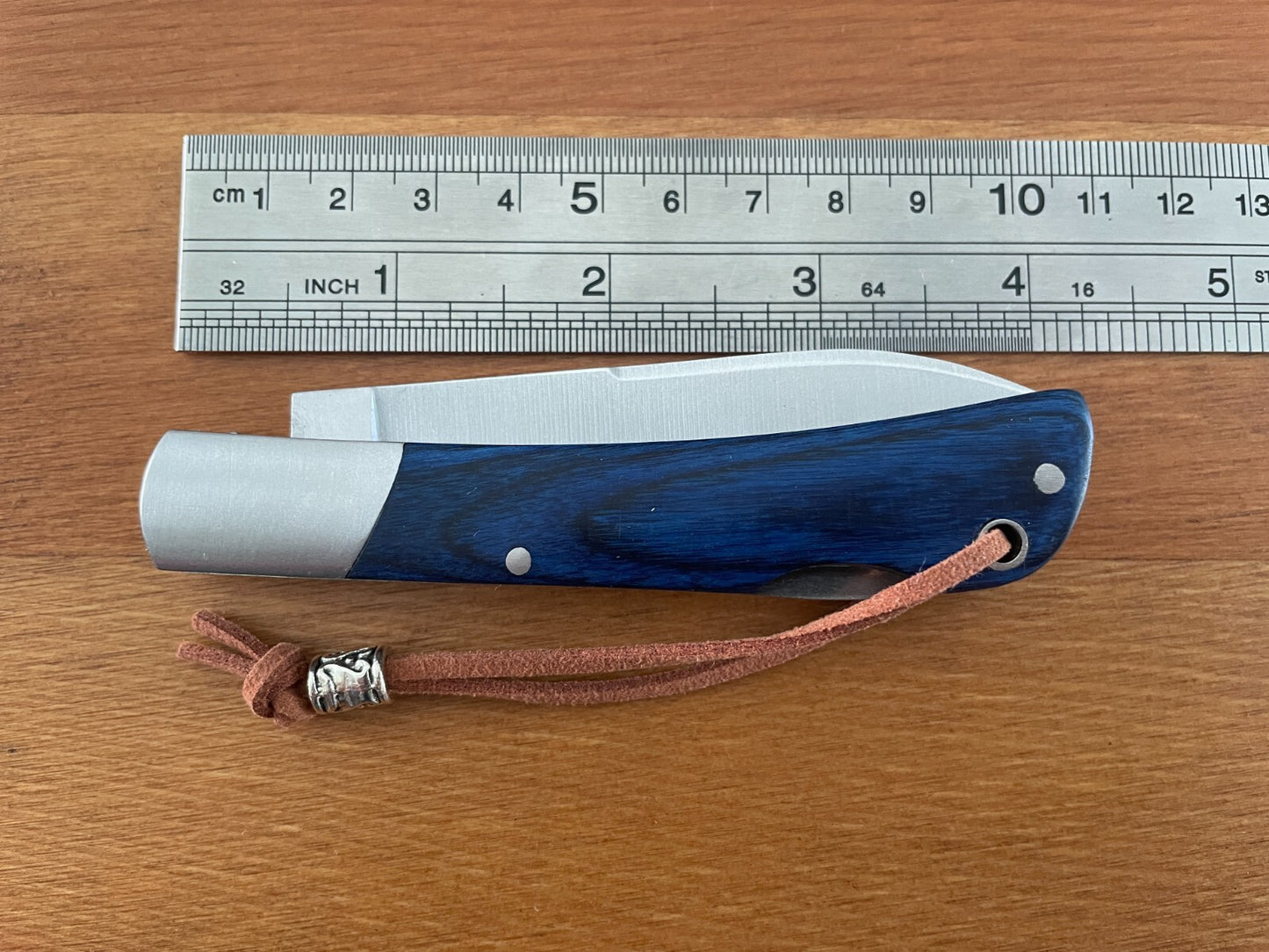 3.15" Steel Navaja Pocket Knife Sailor / Marinera Blue Stamina Wood Handle
