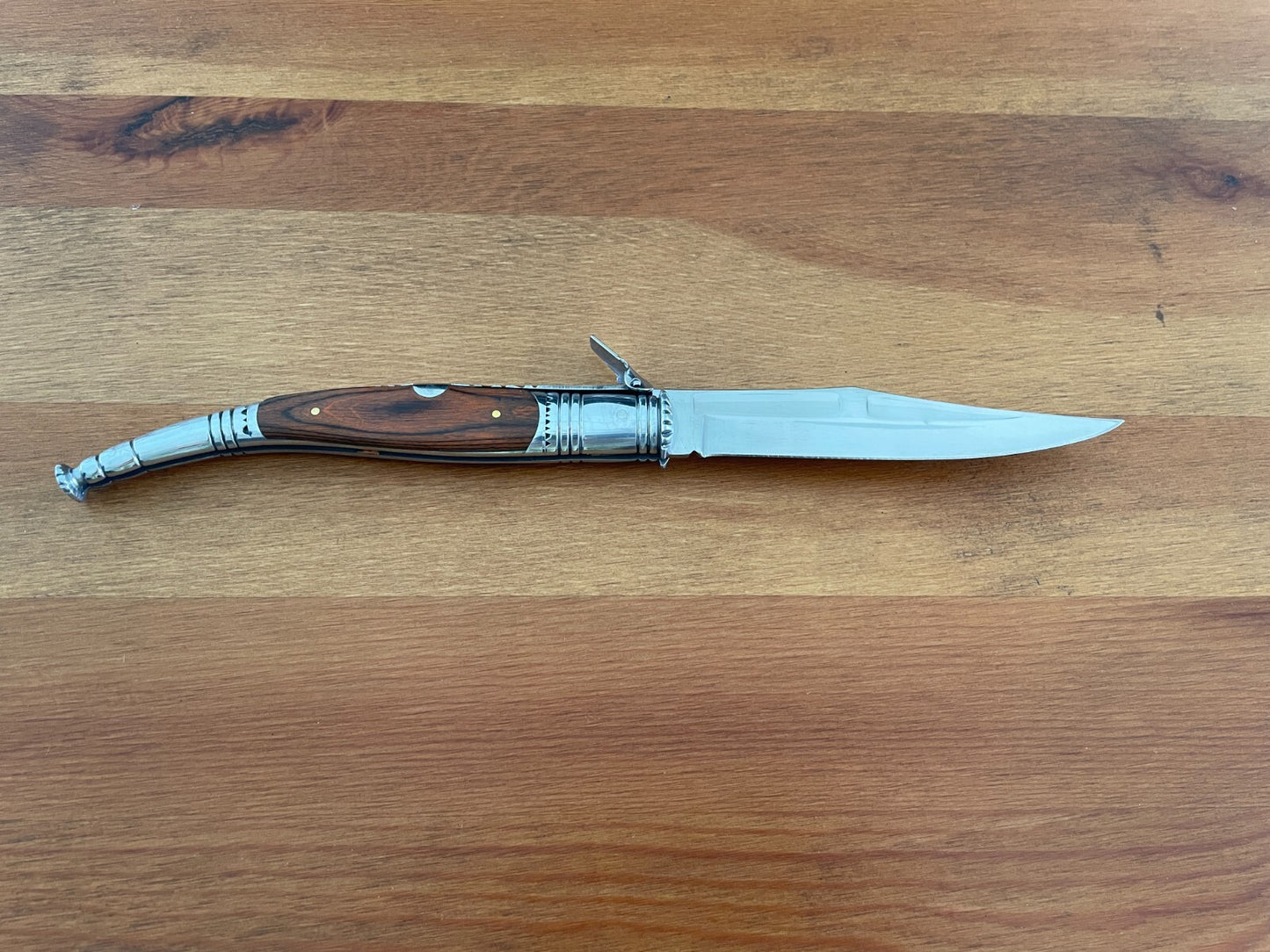 4.9” Spanish Navaja Serrana Folding Pocket Knife Red Stamina Wood Handle