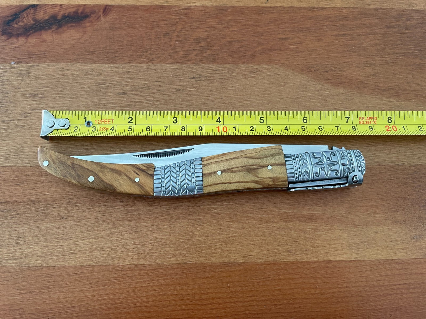 5.9" Arabian Style Navaja with Ratchet Pocket Knife Olive Wood & Steel Handle