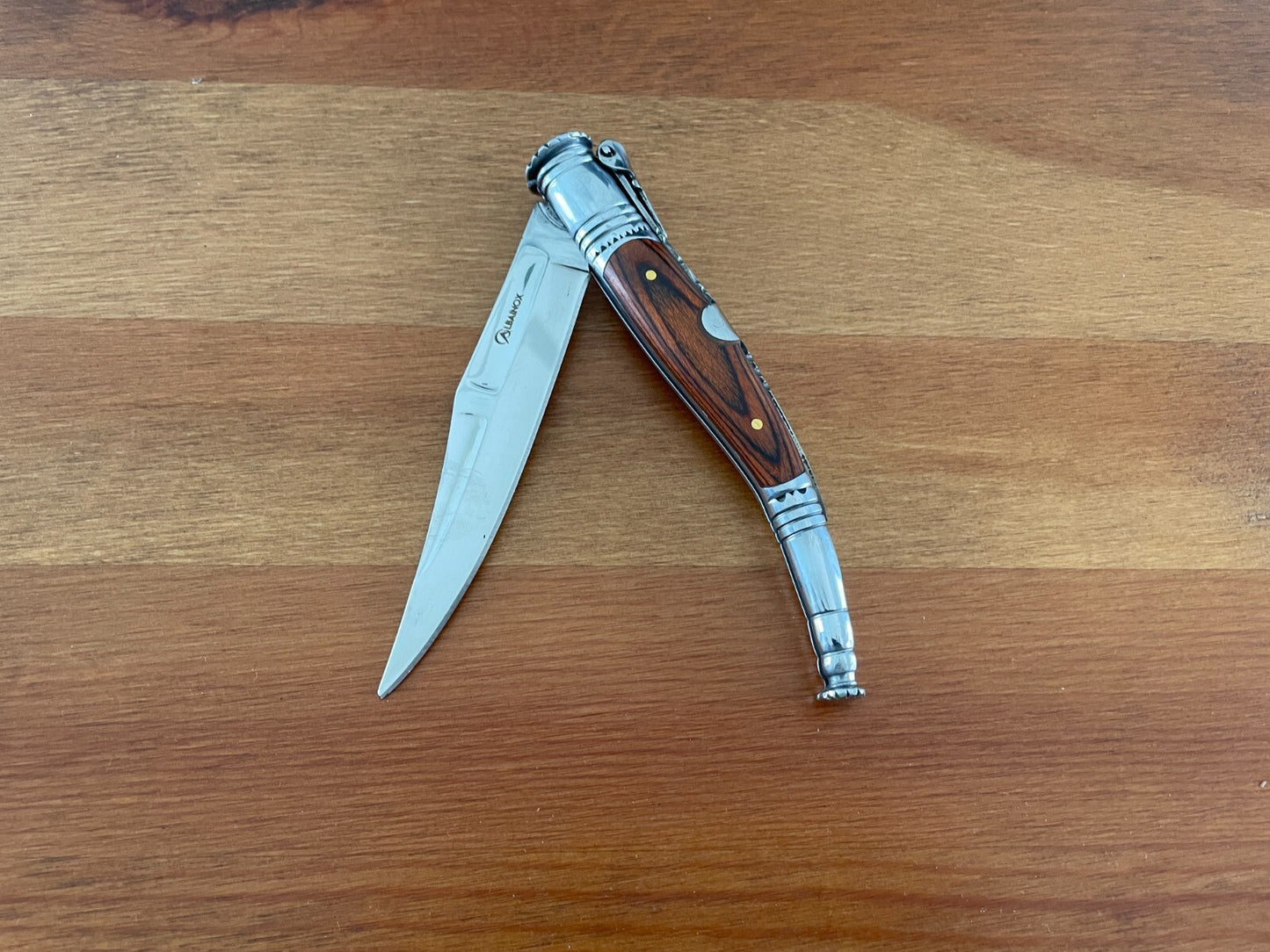 4.13” Spanish Navaja Serrana Folding Pocket Knife Red Stamina Wood Handle