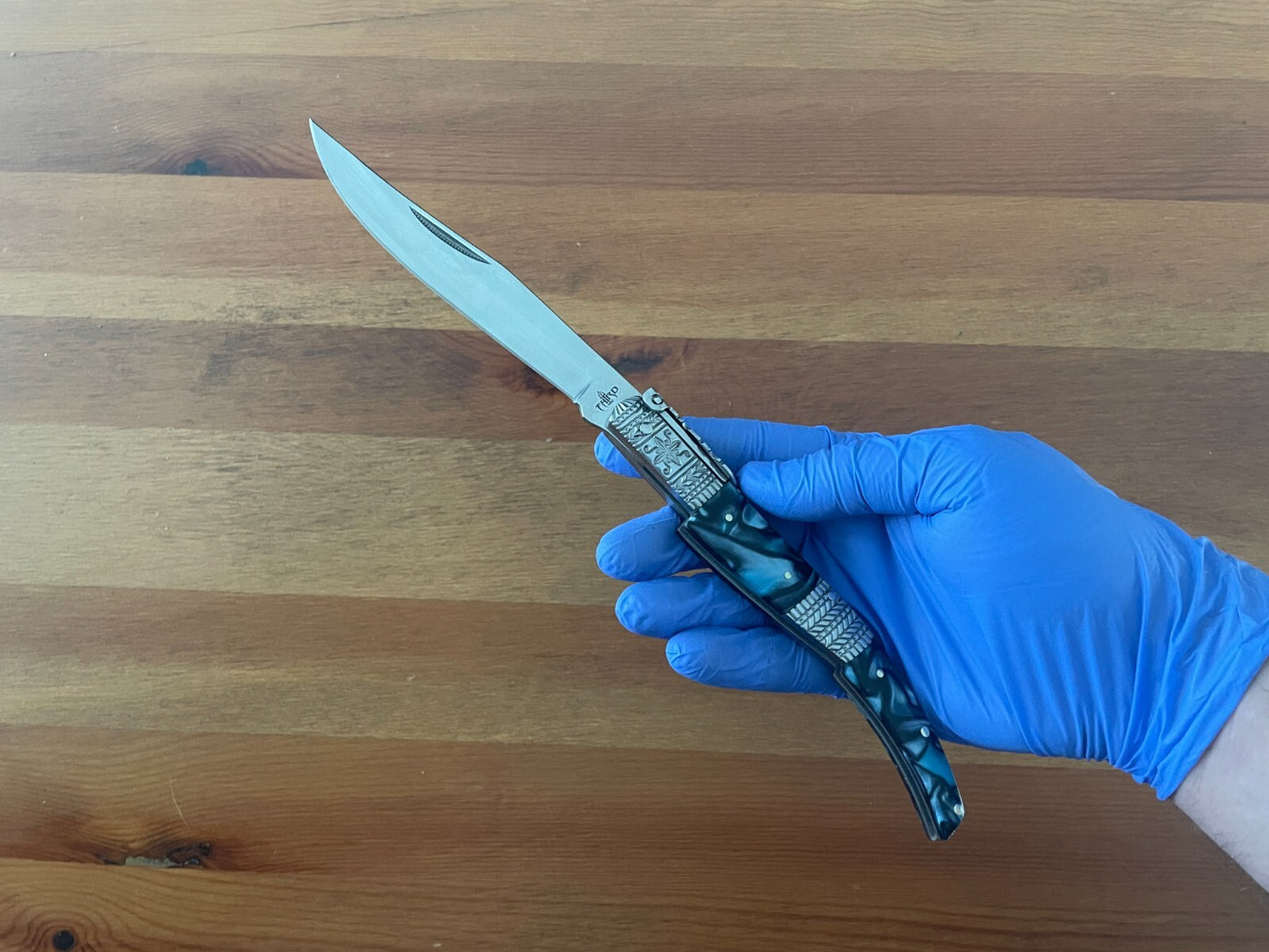 5.1" Arabian Style Navaja with Ratchet Pocket Knife Blue Acrylic Scales - Spain