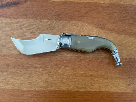 3” Spanish Navaja Capaora Legua Vaca Cow's Tongue Genuine Bullhorn Scales