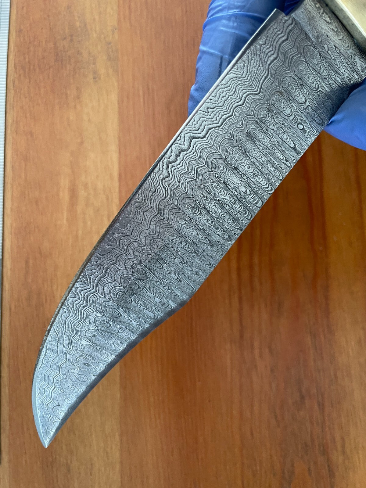6.6 in. Handmade Damascus Steel Hunting Knife Leather Sheath Included