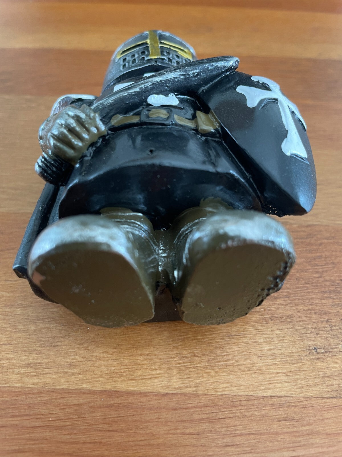 Decorative / Collectible Small Resin Figurine Templar Knight with Sword