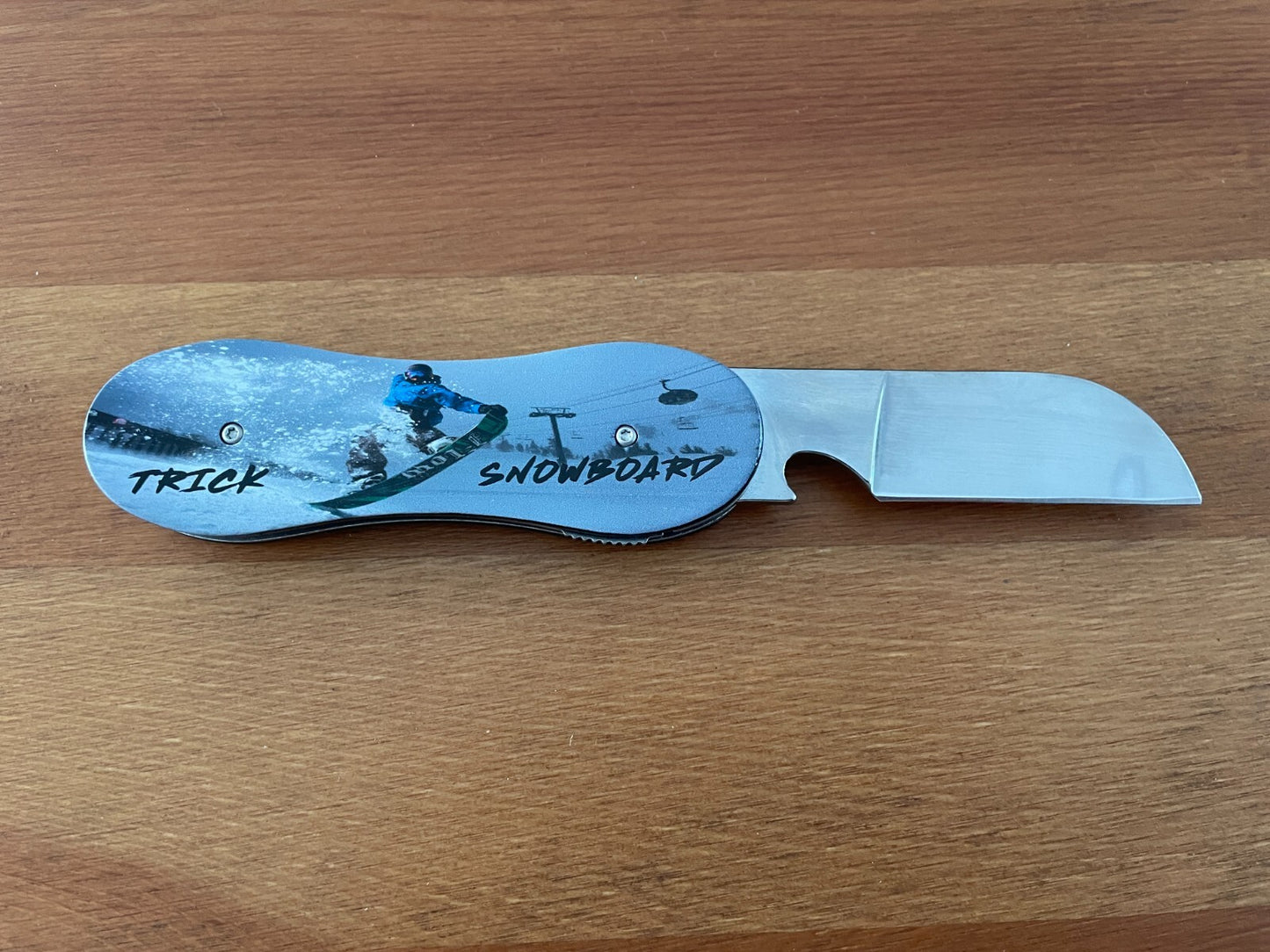 3.14 in. 420 Steel Navaja Snowboard Pocket Knife Bottle Opener Liner Lock