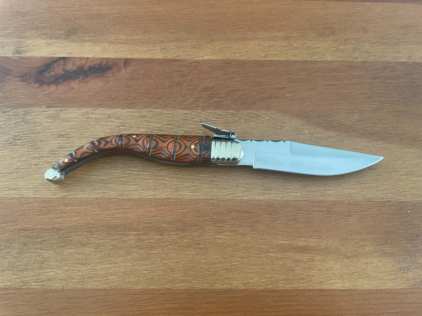3.66" Luxury Navaja Pocket Knife Red Stamina / Alpaca Beautiful Handle Design