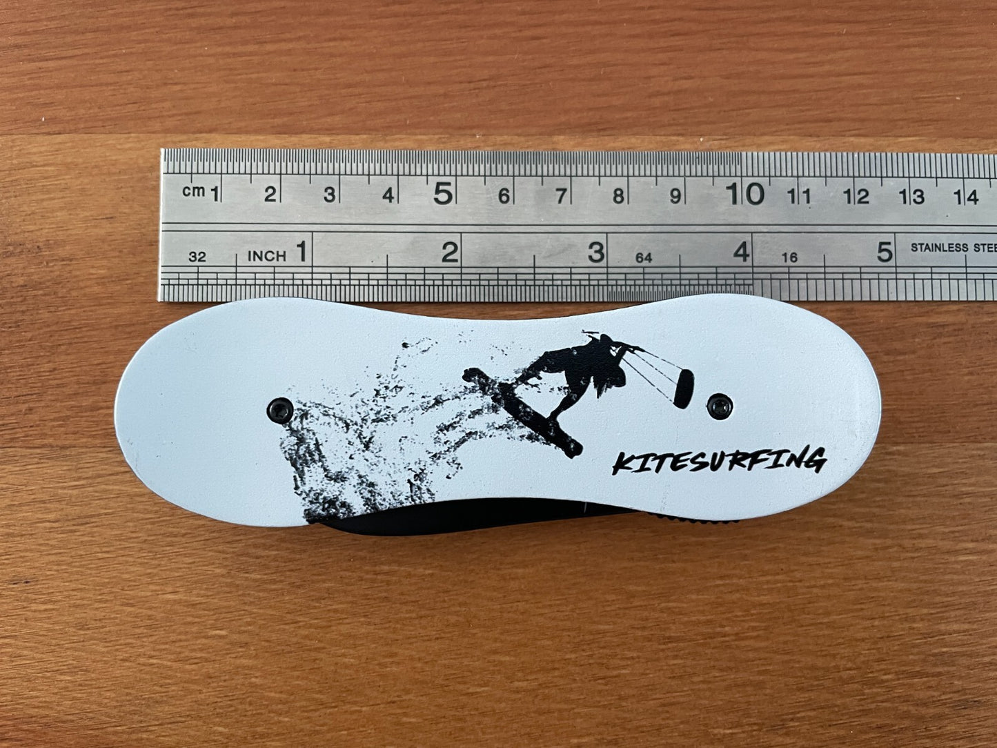 3.14 in. 420 Steel Navaja Kitesurfing Pocket Knife Bottle Opener Liner Lock