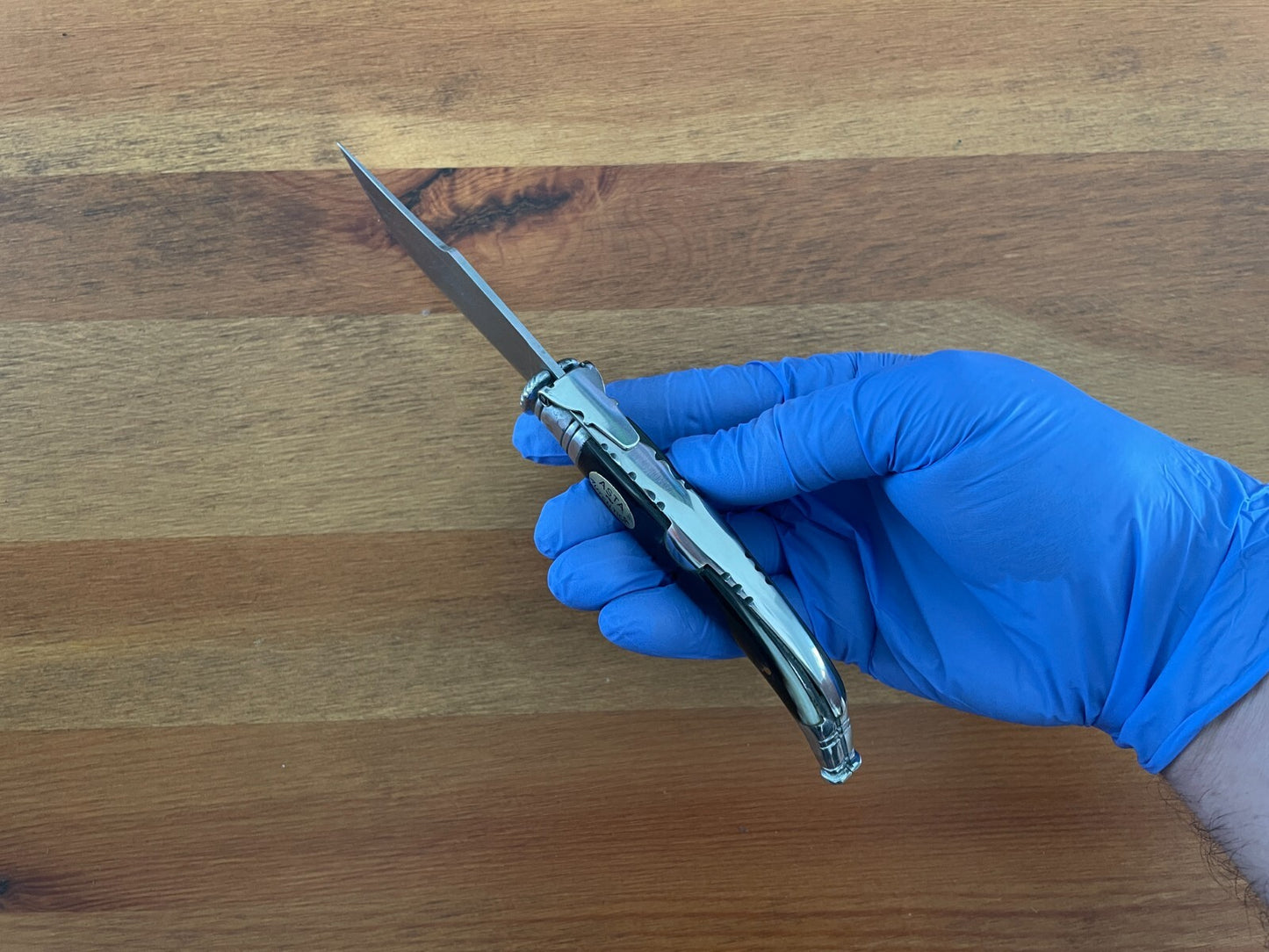 3.6" Classic Luxury Spanish Navaja with Decorated Blade and Bullhorn Scales