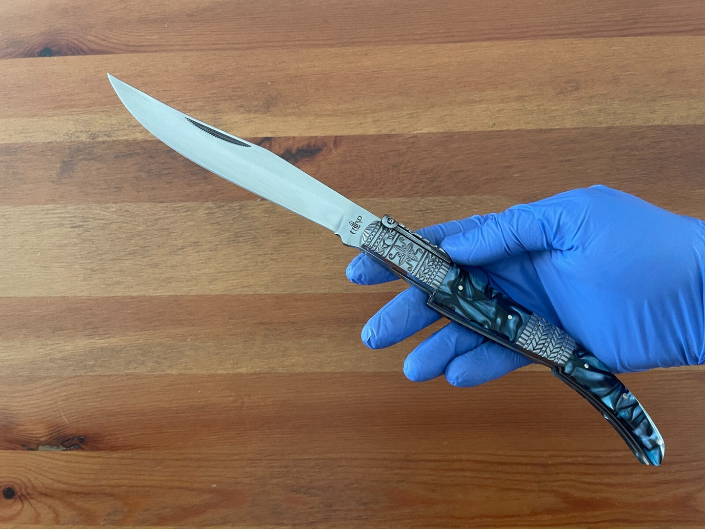 5.9" Arabian Style Navaja with Ratchet Pocket Knife Blue Acrylic & Steel Handle