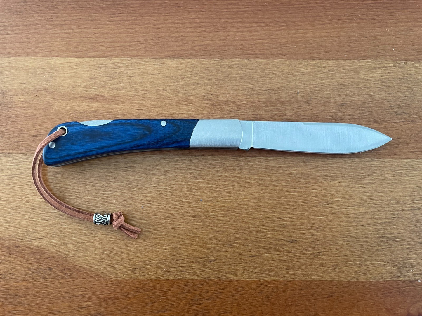 3.15" Steel Navaja Pocket Knife Sailor / Marinera Blue Stamina Wood Handle
