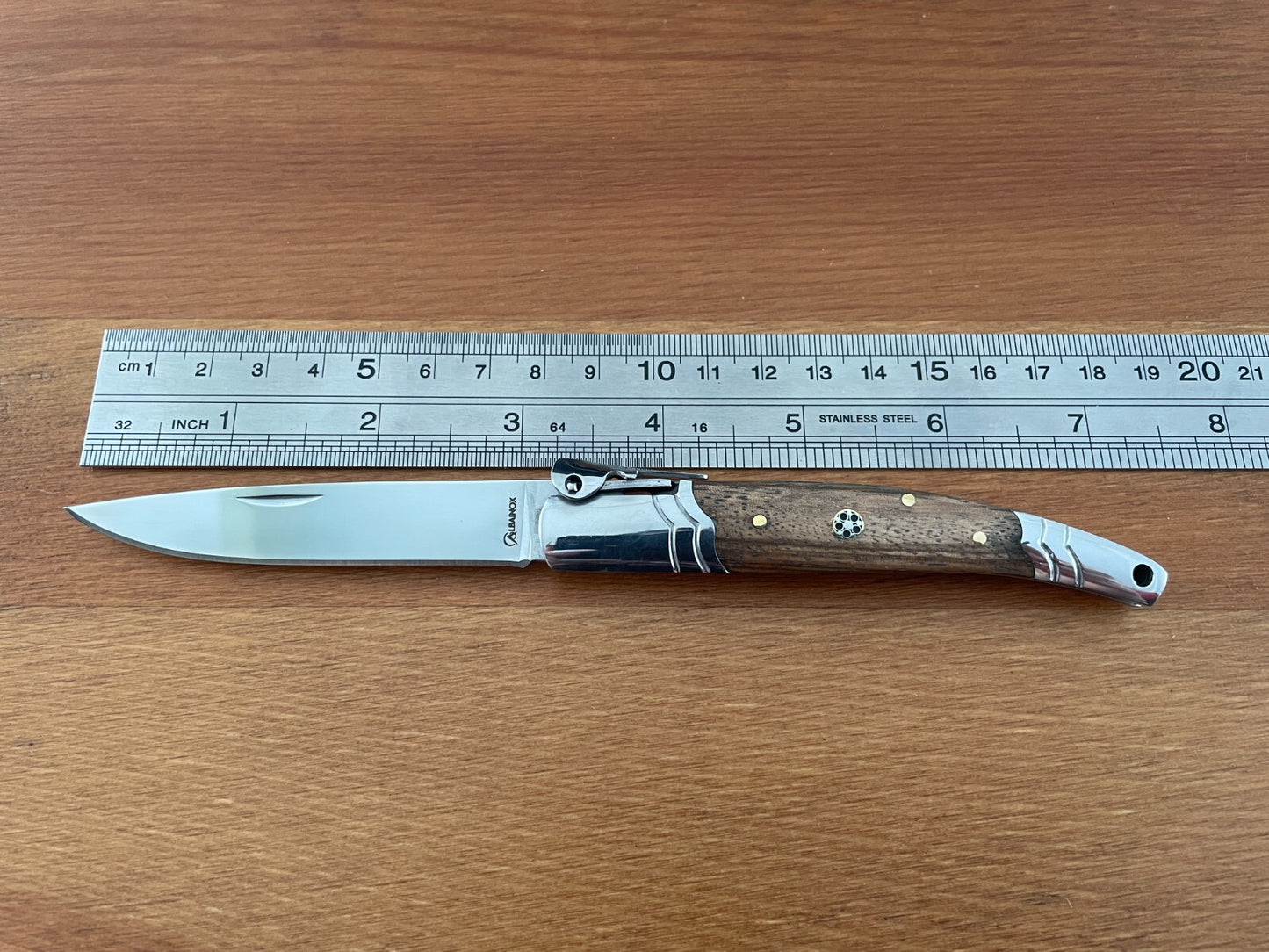 3.14 Stainless Steel Blade Spanish Navaja Pocket Knife With Ratchet Sound