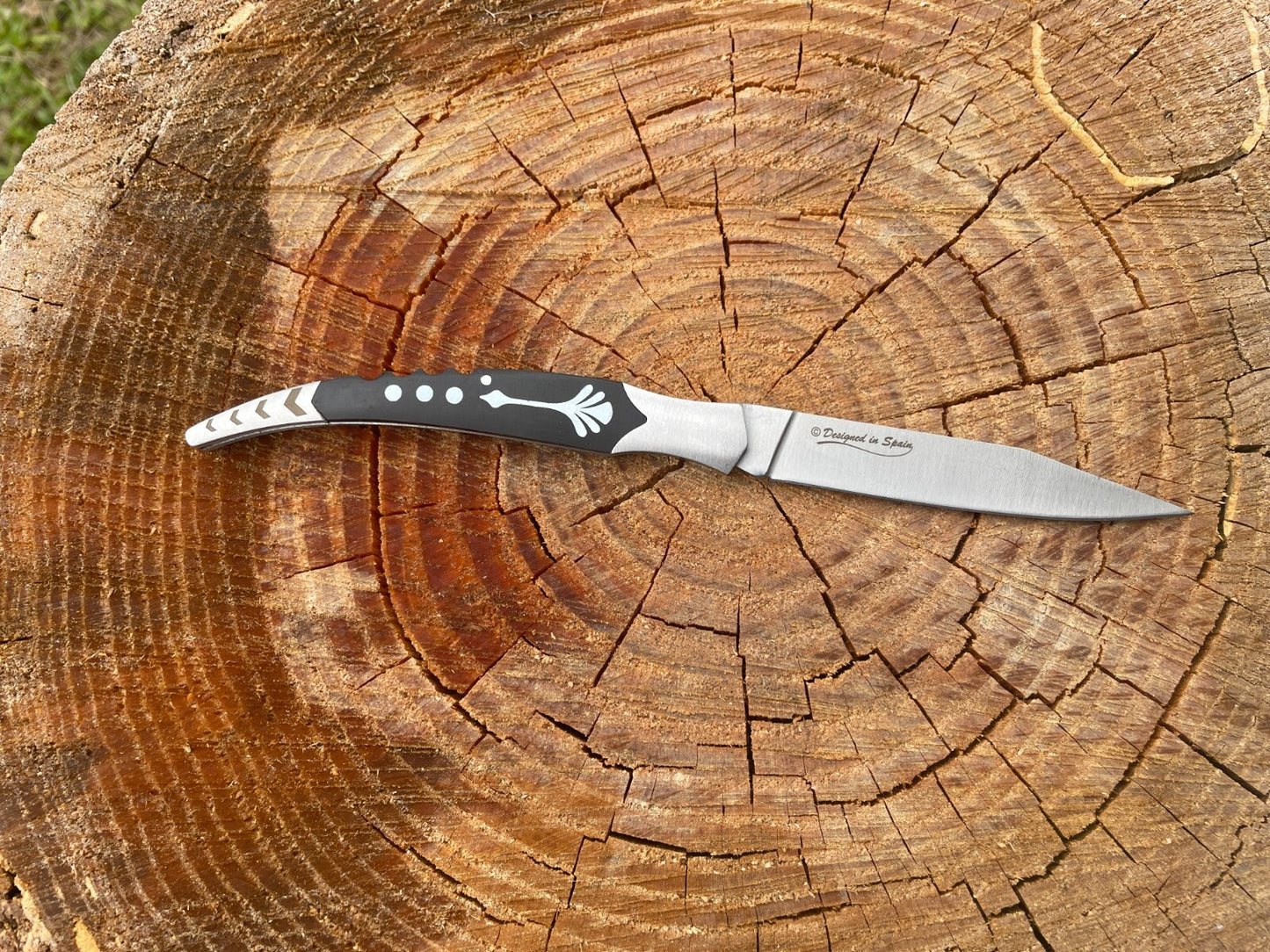 3.46" Spanish Navaja Pocket Knife Laser Decorated Blade ABS/Black Handle