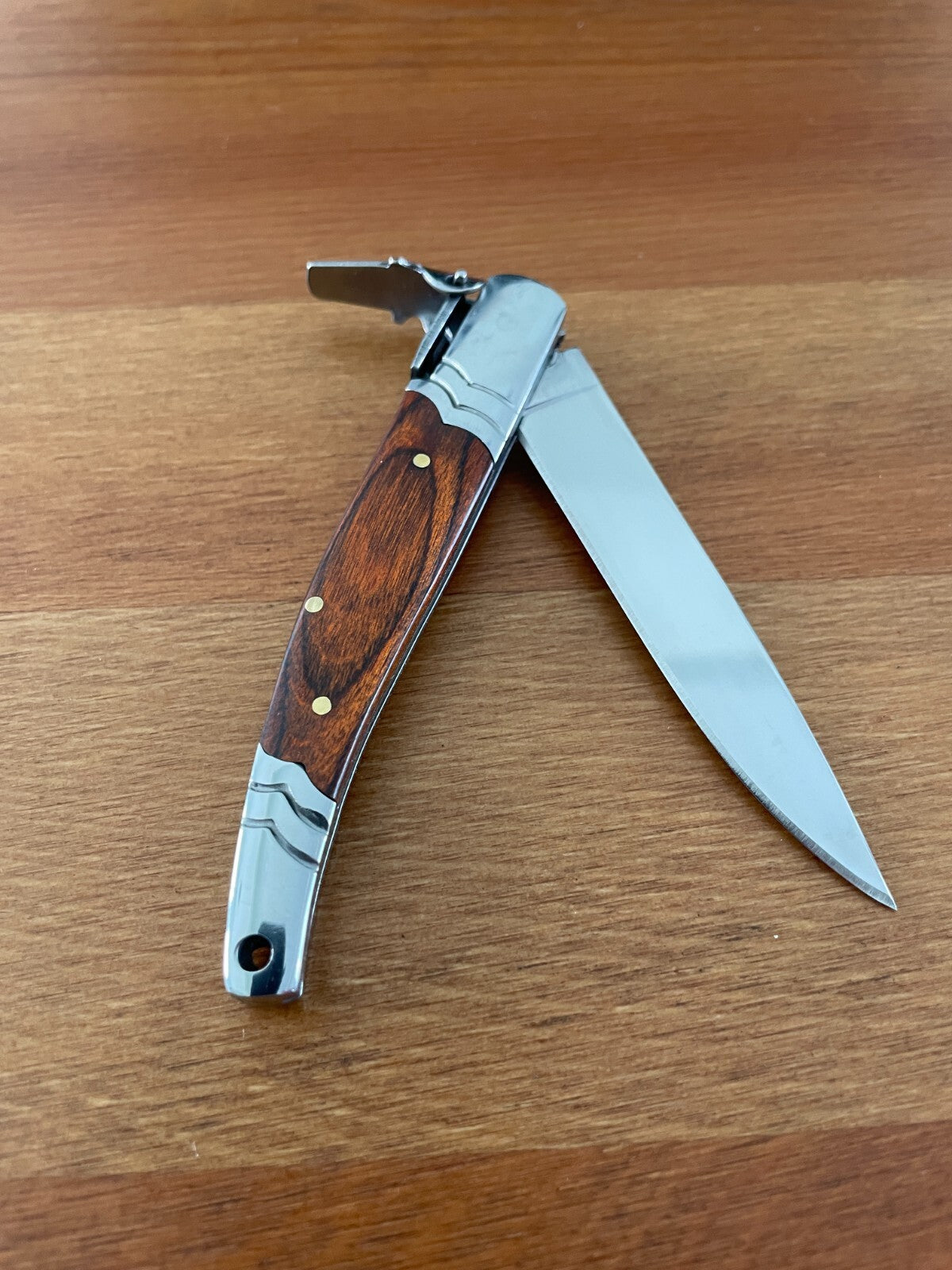 3.14 Stainless Steel Blade Spanish Navaja Pocket Knife Red With Ratchet Sound