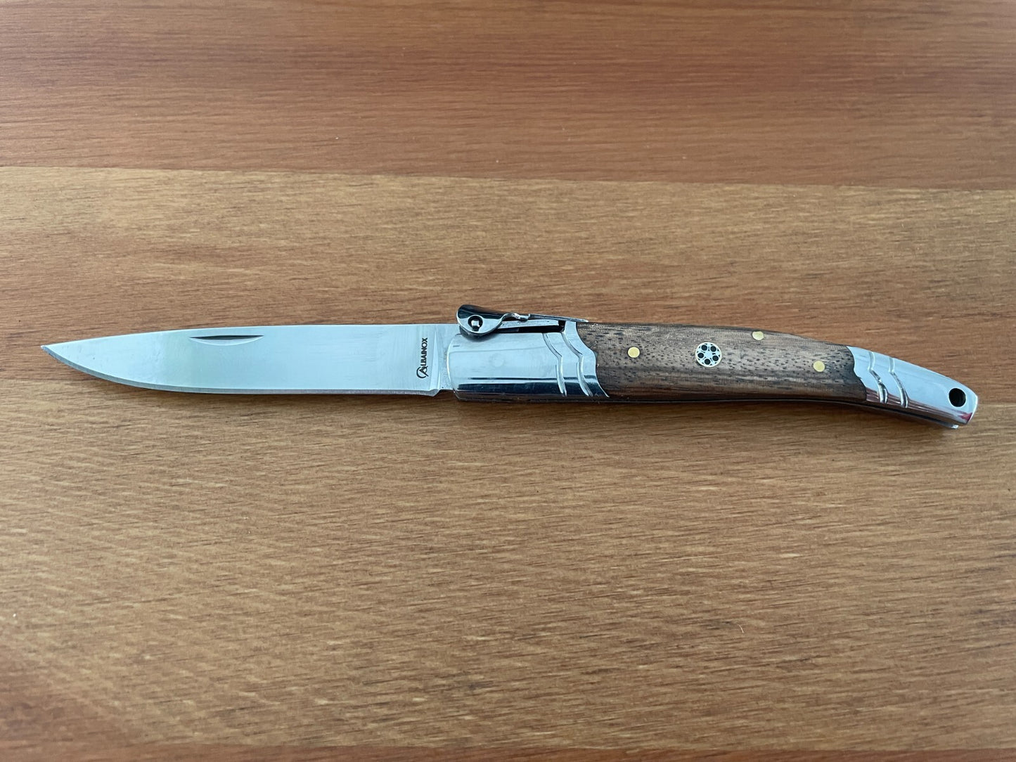 3.14 Stainless Steel Blade Spanish Navaja Pocket Knife With Ratchet Sound