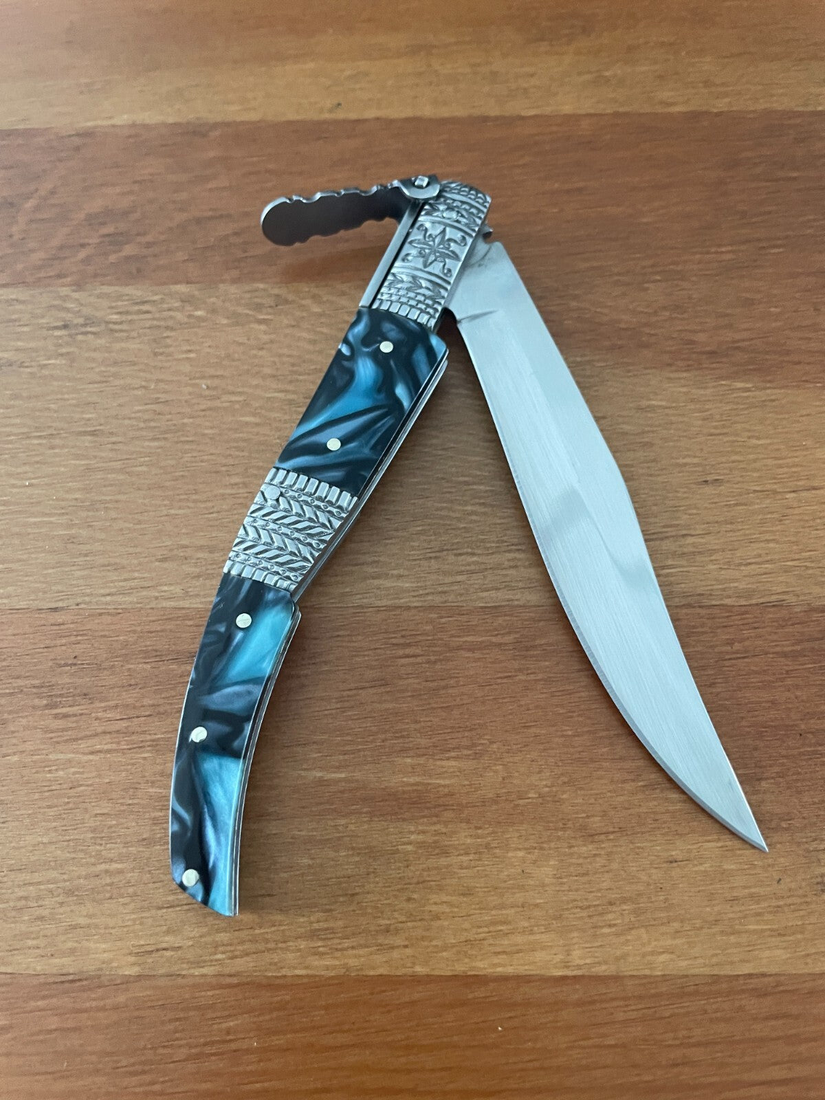 4.3" Arabian Style Navaja with Ratchet Pocket Knife Acrylic Scales From Spain