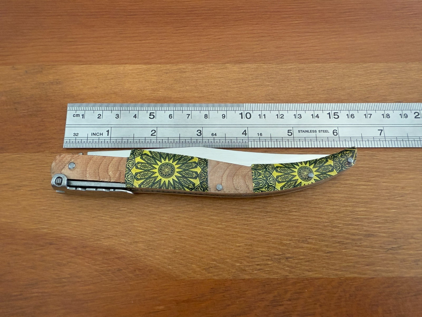 5" Arabian Style Navaja with Ratchet Pocket Knife Maple Wood Handle From Spain