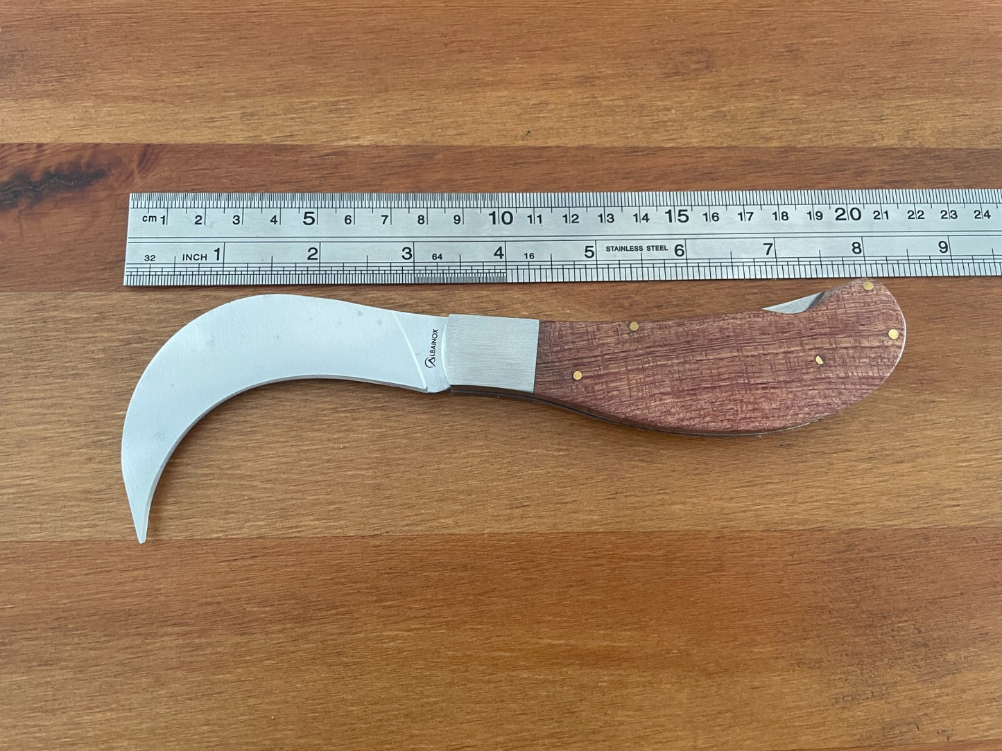 3.14" Hawkbill Tranchete Pocket Knife Wood Handle with Lockback From Spain