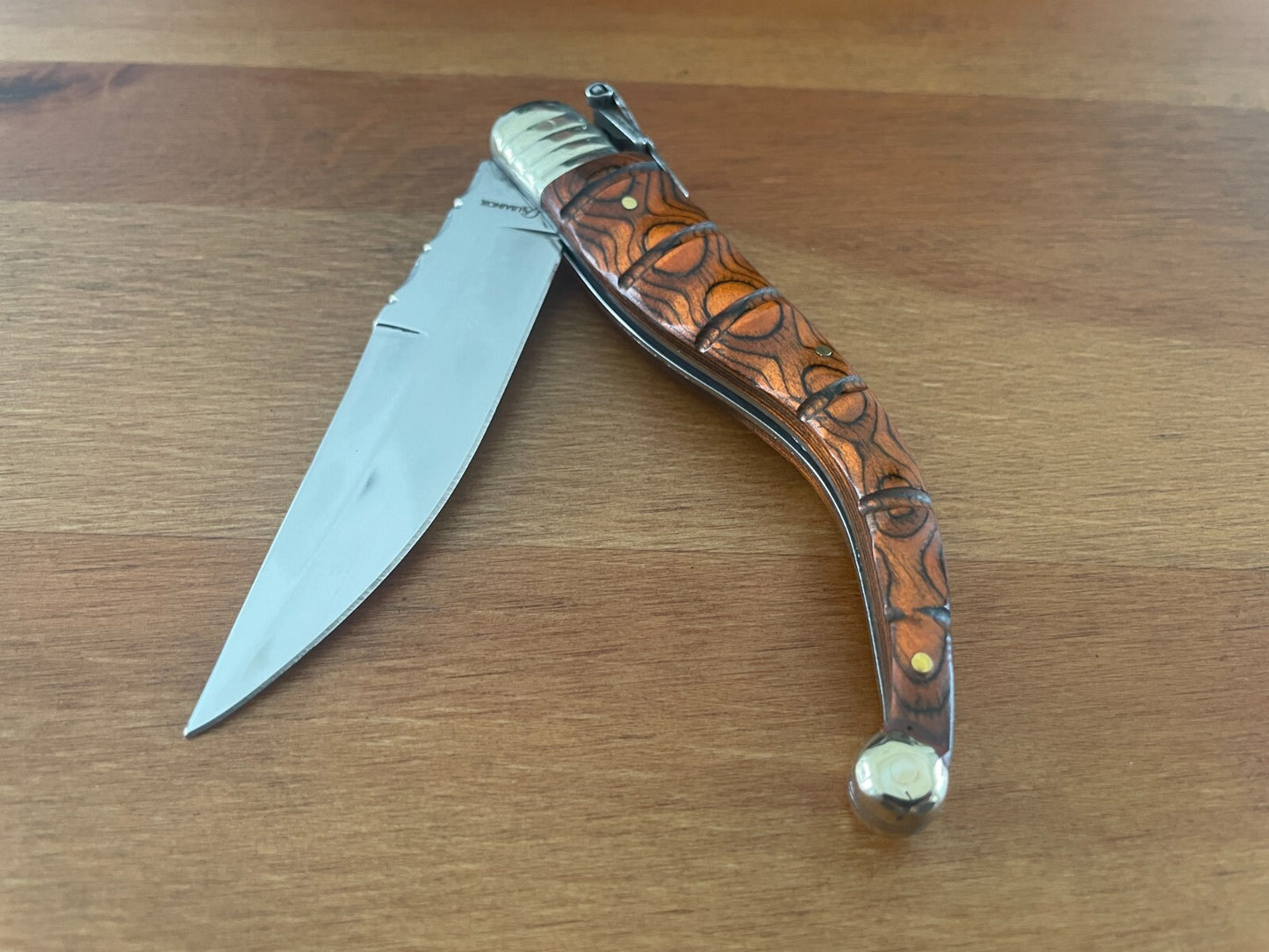 3.66" Luxury Navaja Pocket Knife Red Stamina / Alpaca Beautiful Handle Design