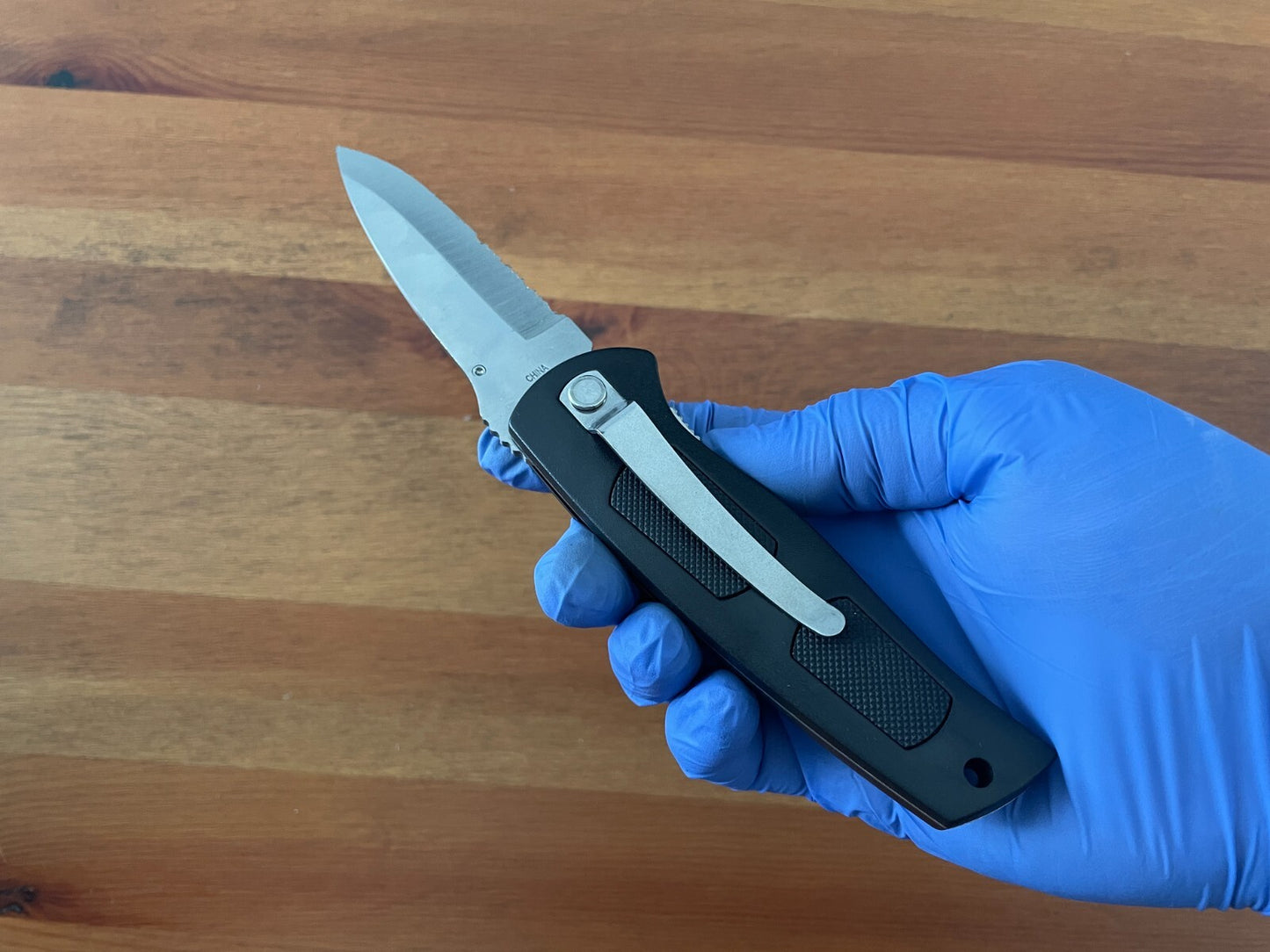 3.5" DELTA RANGER 15-208B FROST CUTLERY WITH BELT CLIP