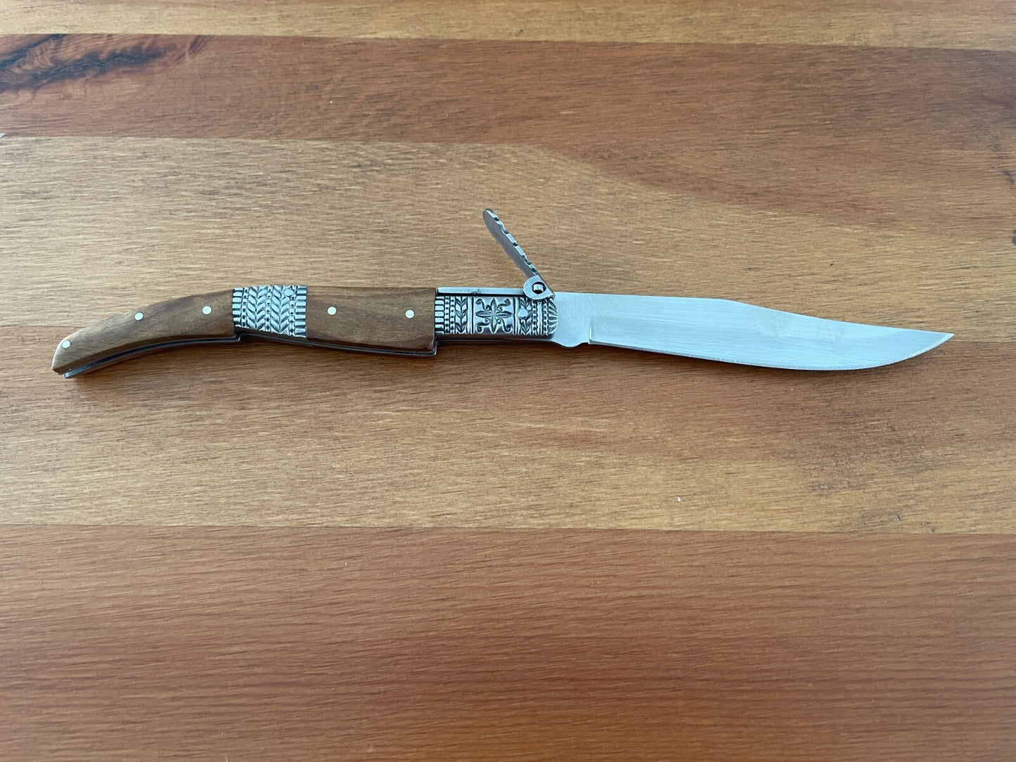 4.3" Arabian Style Navaja Ratchet Pocket Knife Olive Wood Scales & Steel Handle