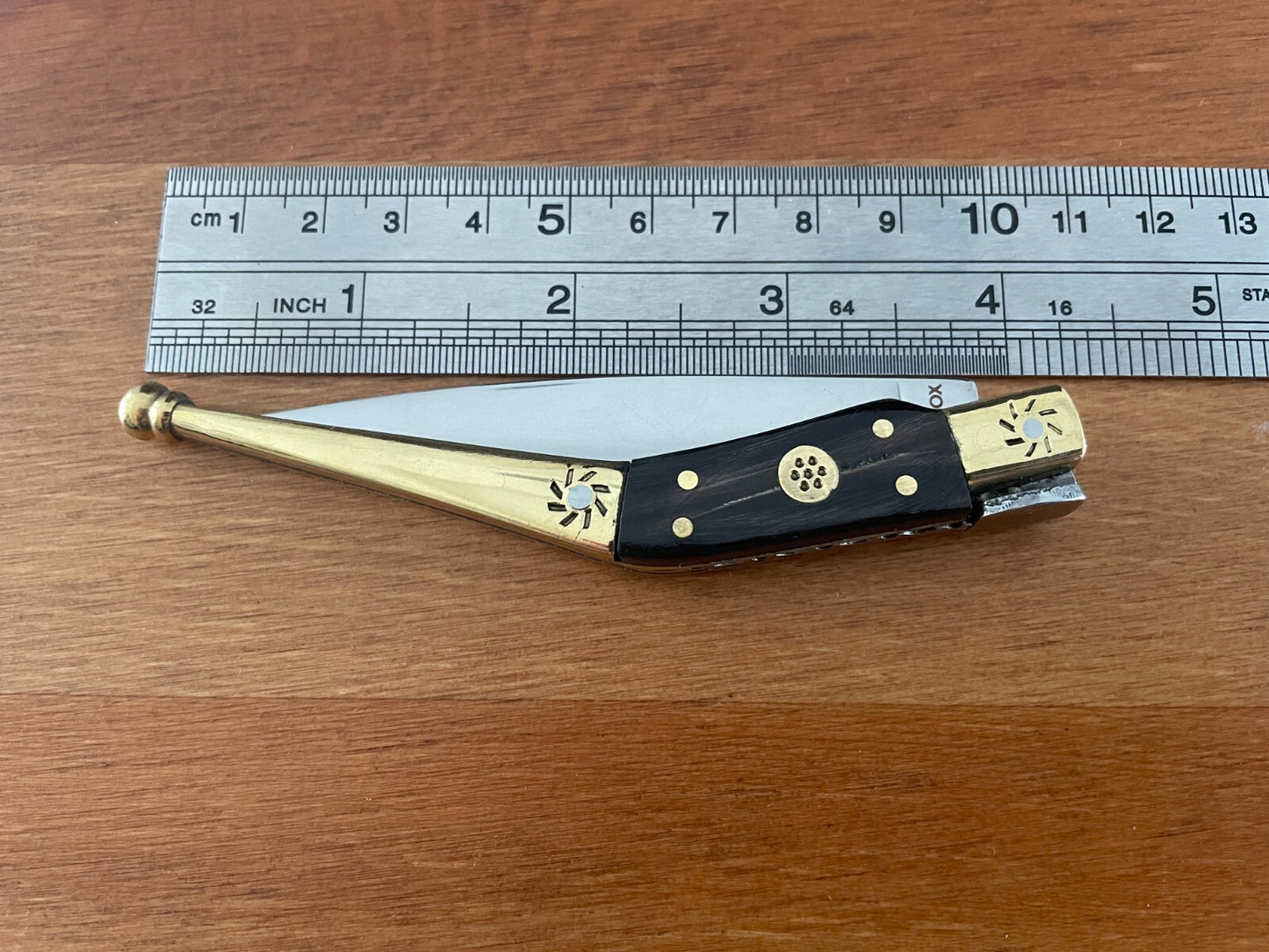 3.22" Spanish Catalan Navaja Folding Knife With Brass Bolsters Bull Horn Scales