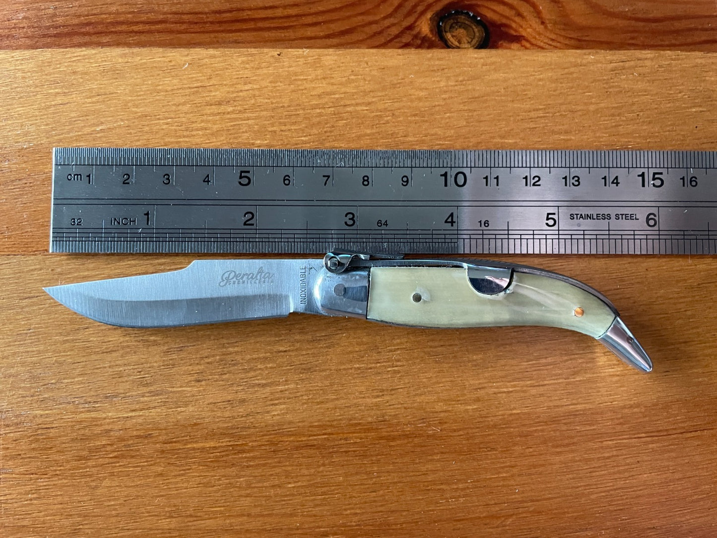 2.5” Stainless Steel Blade Spanish Navaja Pocket Knife Bull Horn Scales - Spain