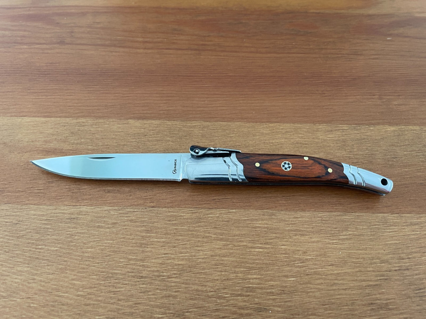 3.14 Stainless Steel Blade Spanish Navaja Pocket Knife Red With Ratchet Sound