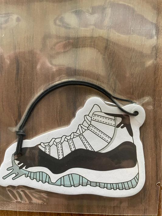 Car air freshener Sneakers cool design car fragrance car mirror hanging - 3 Pack