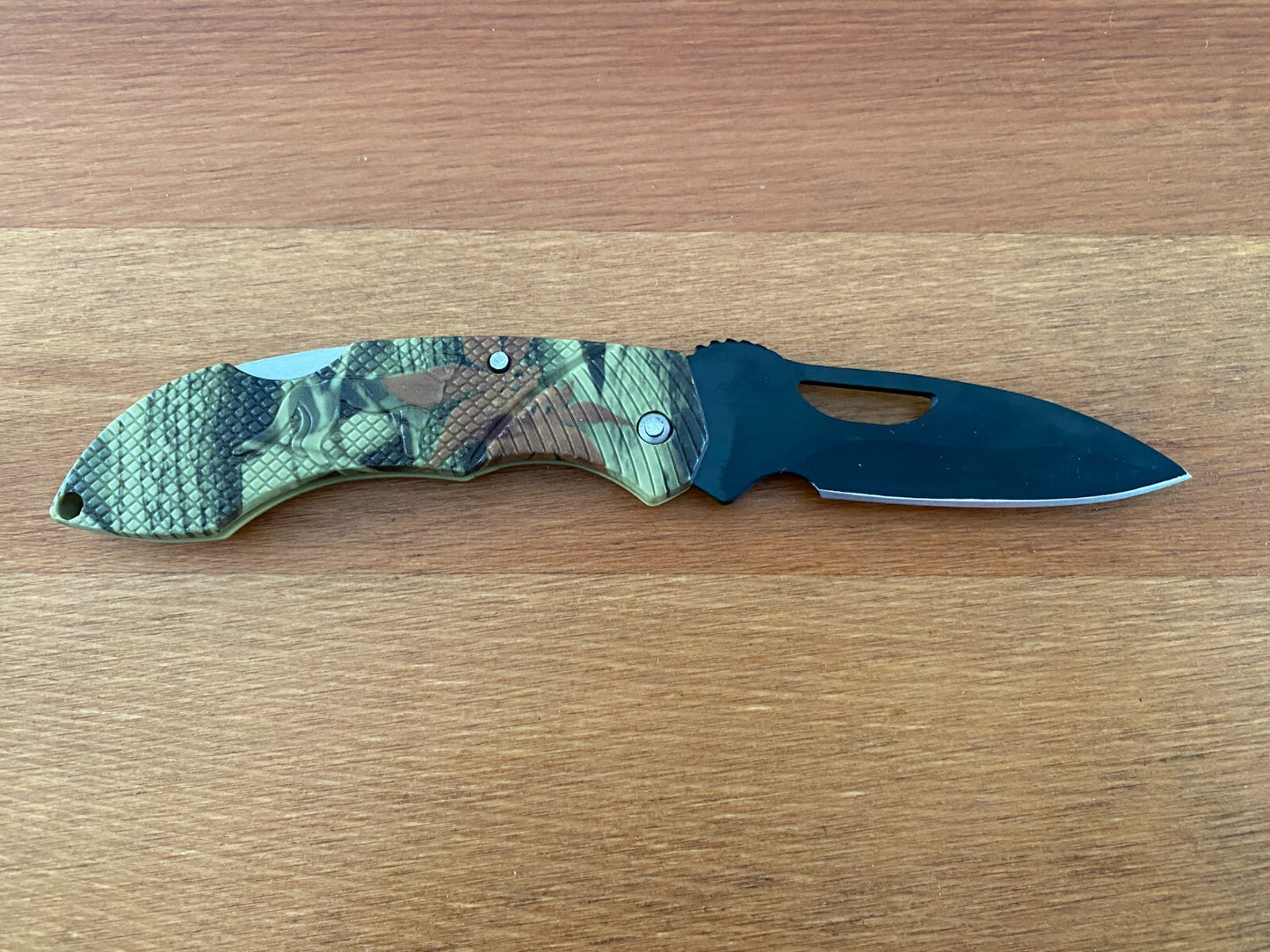 2.95" Stainless Black Blade Tactical Knife Plastic Camouflage Handle Lockback
