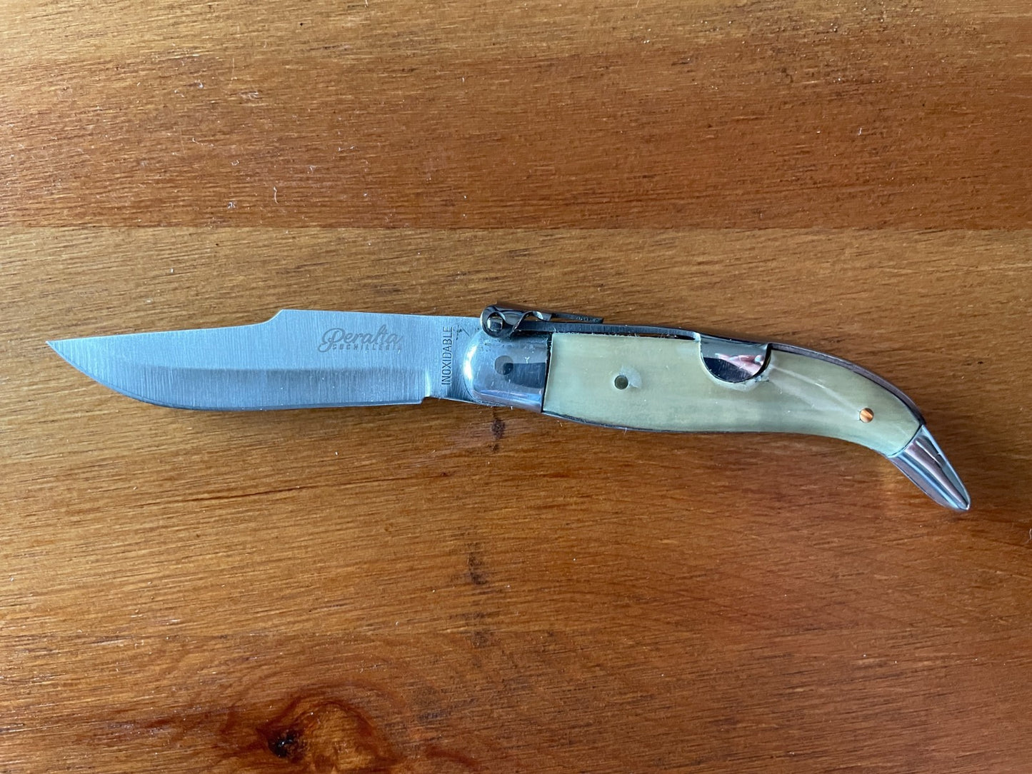 2.5” Stainless Steel Blade Spanish Navaja Pocket Knife Bull Horn Scales - Spain