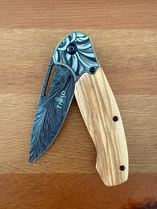 3.4" 420 Stain Steel Blade Folding Knife Pocket Clip Olive Wood 3D Engraving