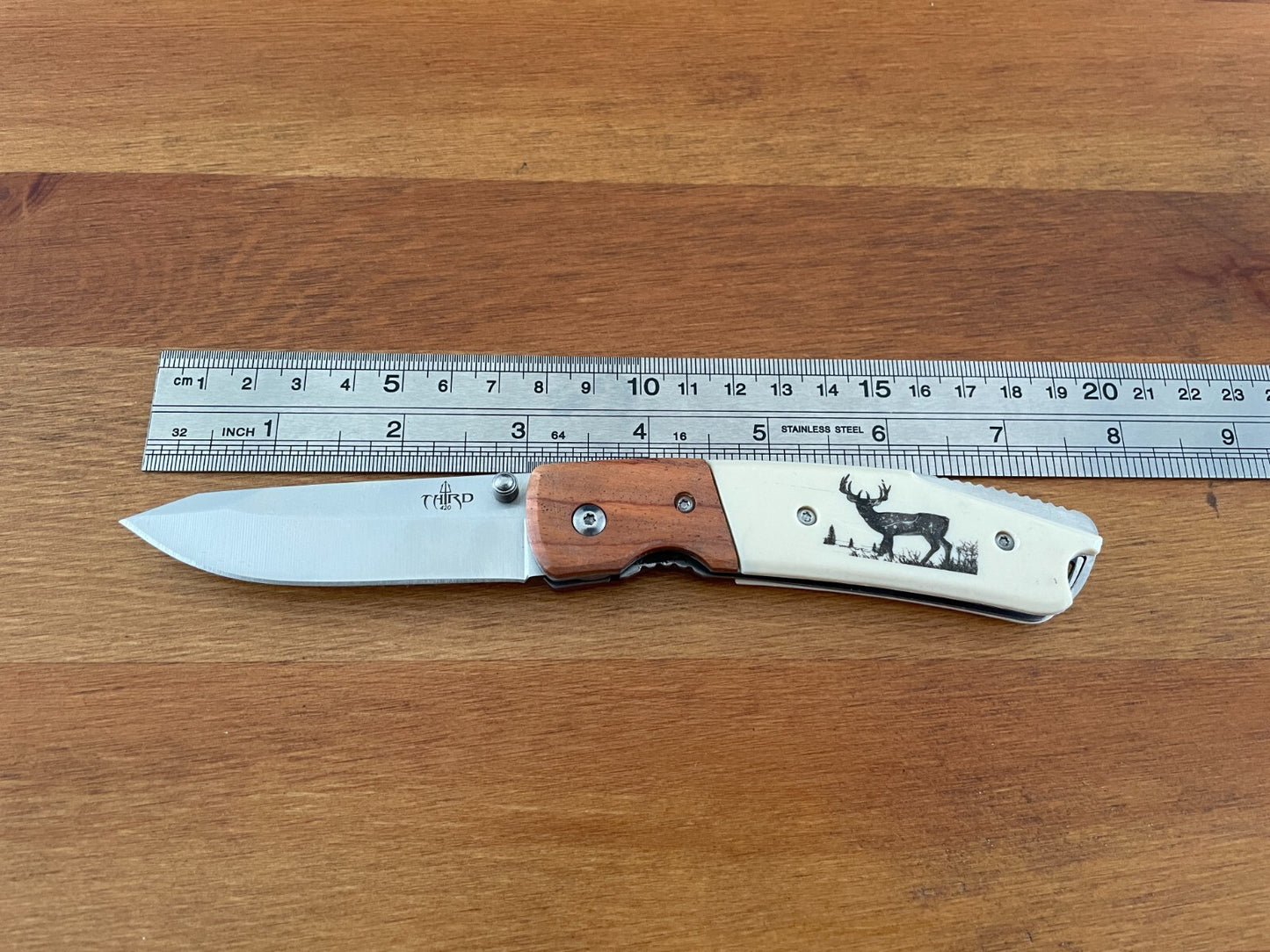 3.74-inch Folding Pocket Knife Navaja Wood and ABS Scales Deer Design From Spain