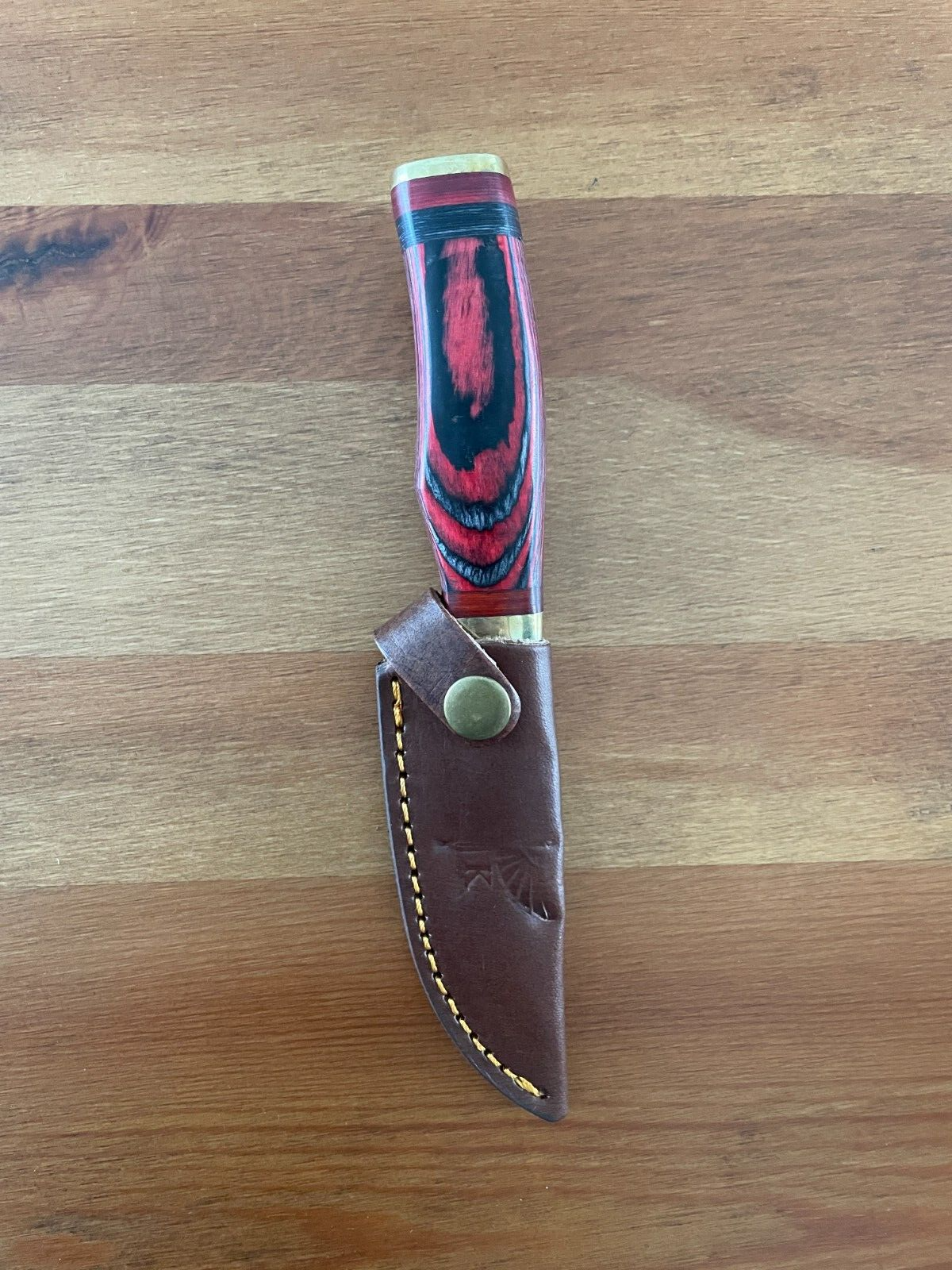 3.8 in. Handmade Damascus Steel Skinner Knife Leather Sheath Included