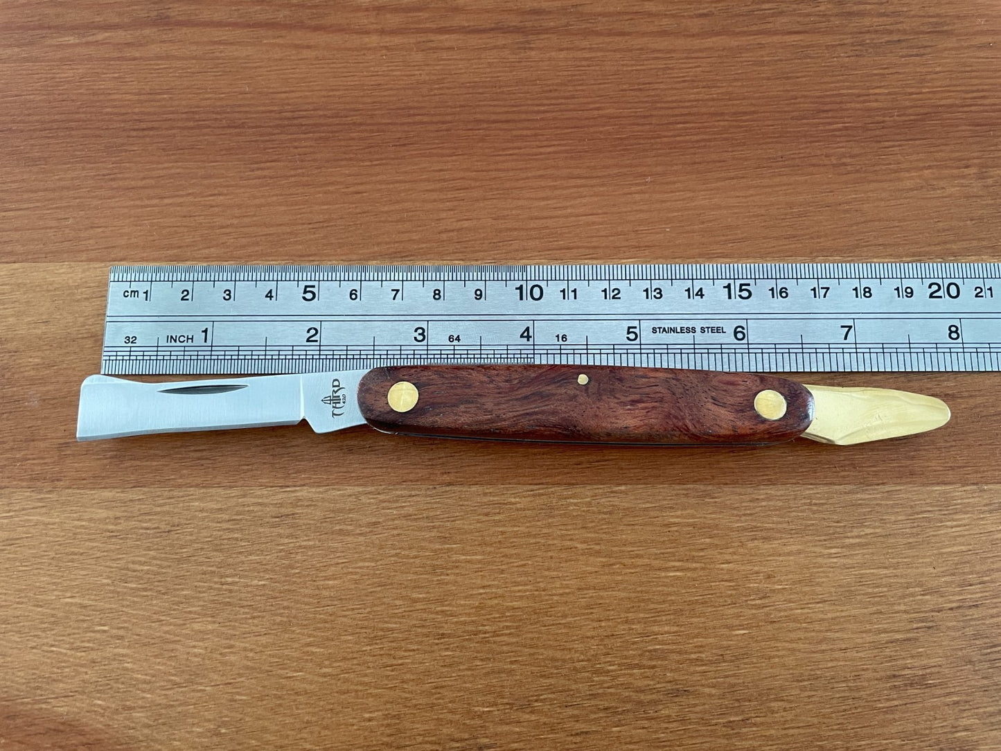 2.4" Grafting Navaja Pocket Knife 2nd Brass Blade with Rosewood Handle - Spain