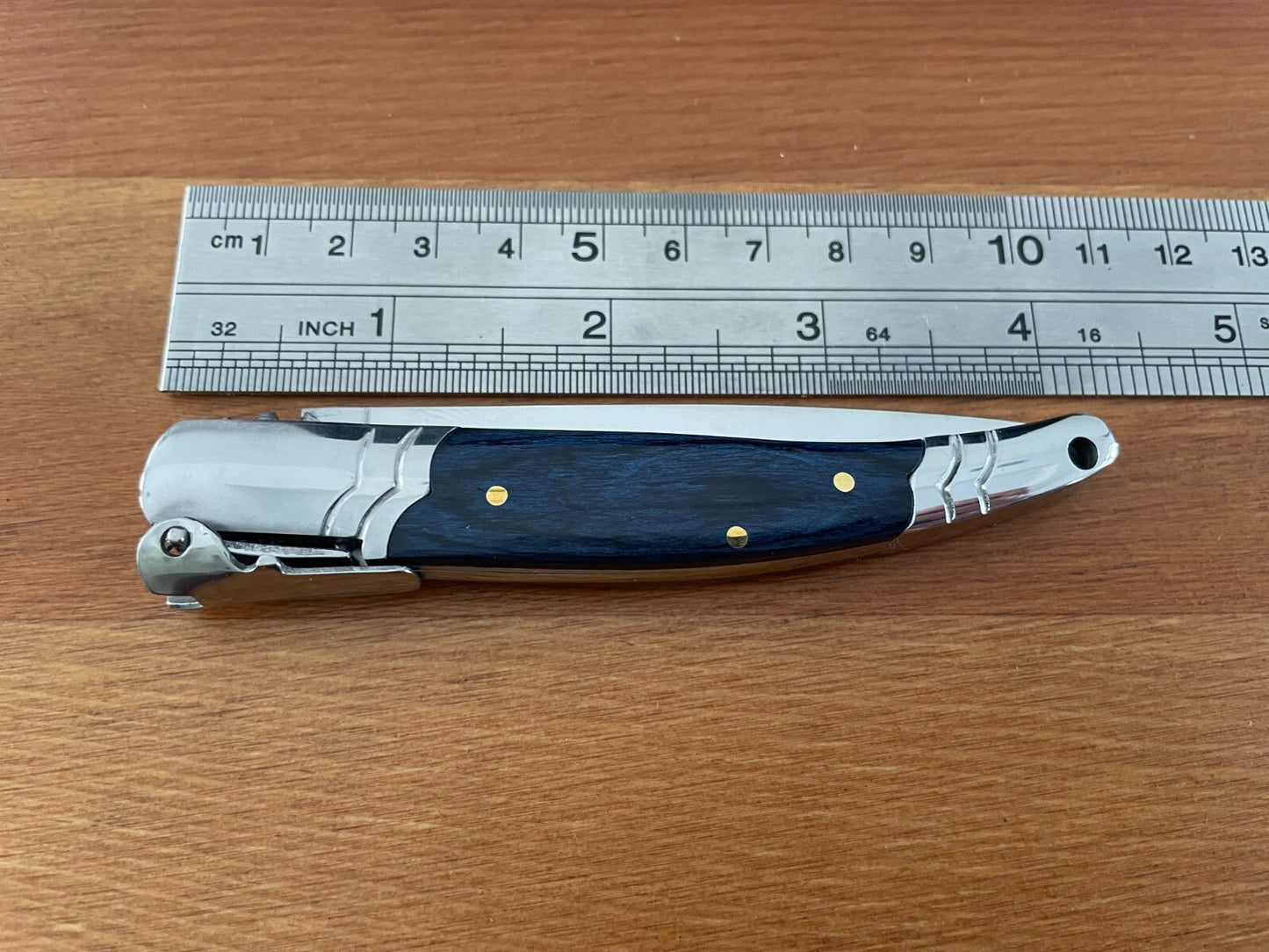 3.14 Stainless Steel Blade Spanish Navaja Pocket Knife Blue With Ratchet Sound