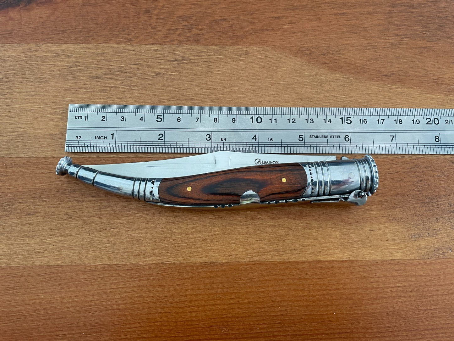 4.9” Spanish Navaja Serrana Folding Pocket Knife Red Stamina Wood Handle