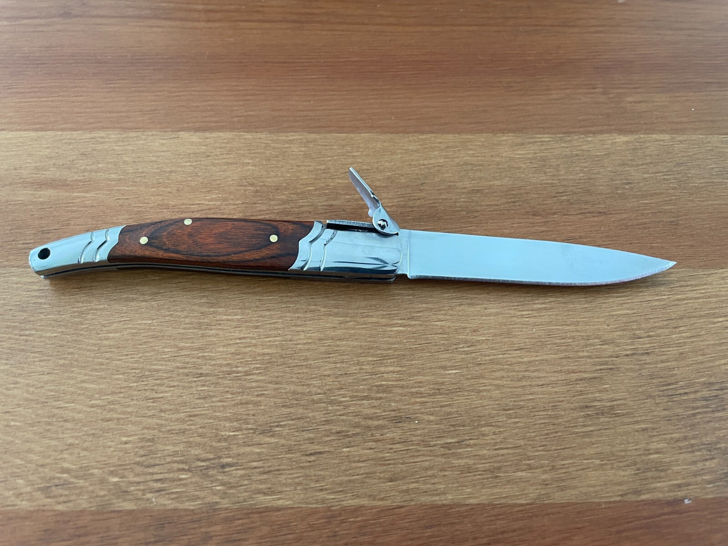 3.14 Stainless Steel Blade Spanish Navaja Pocket Knife Red With Ratchet Sound