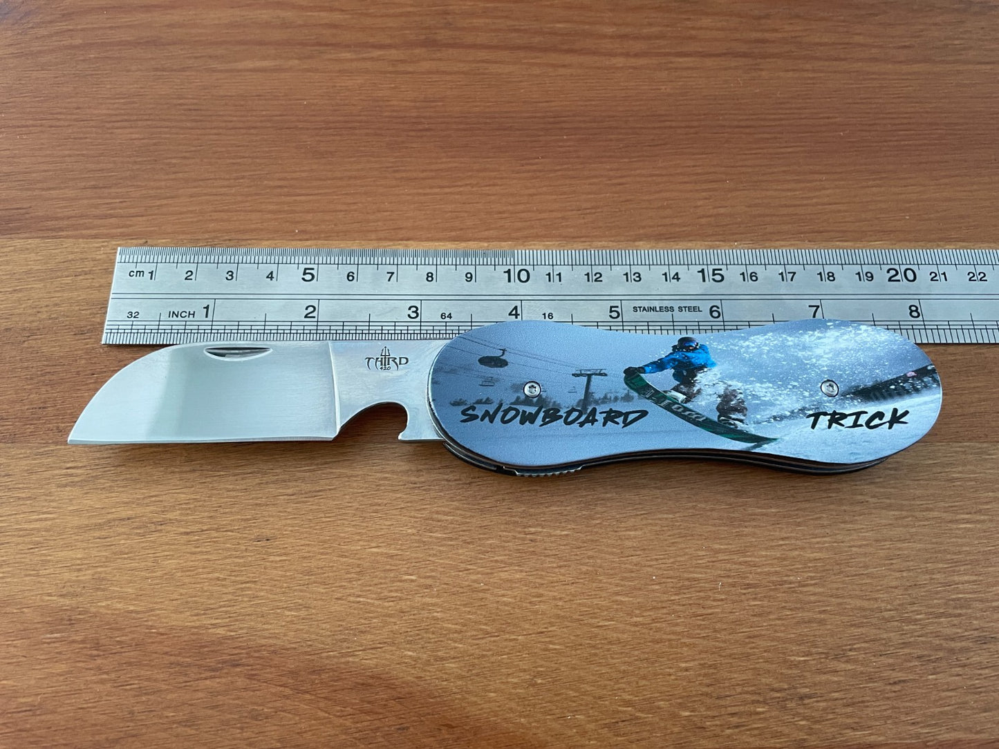 3.14 in. 420 Steel Navaja Snowboard Pocket Knife Bottle Opener Liner Lock