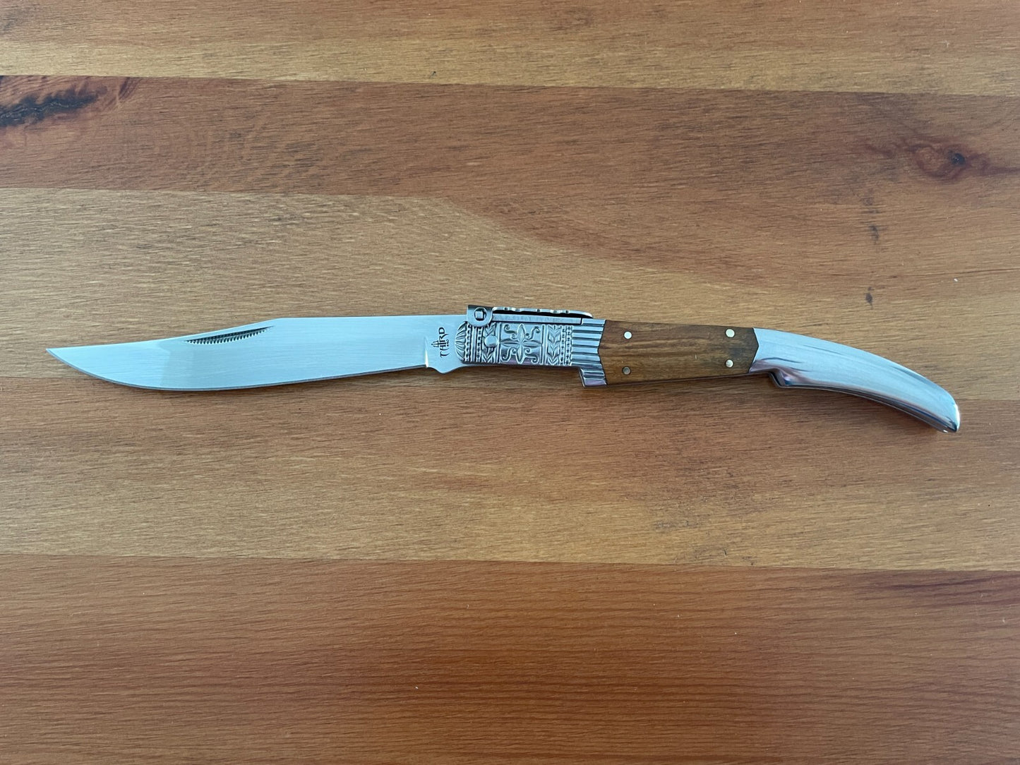 5.1" Arabian Style Navaja with Ratchet Pocket Knife Olive Wood and Steel Handle