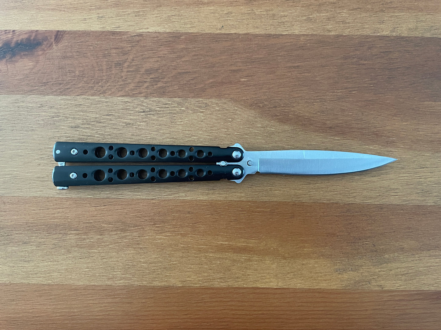 3.9" Stainless Blade Fan Knife With Chrome Zamak Handle and Holes