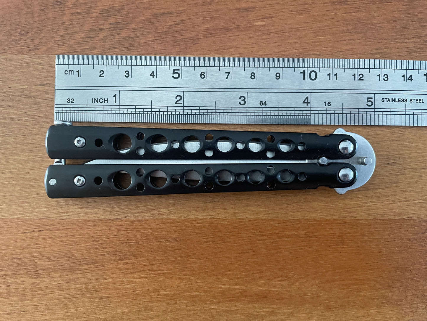 3.9" Stainless Blade Fan Knife With Chrome Zamak Handle and Holes
