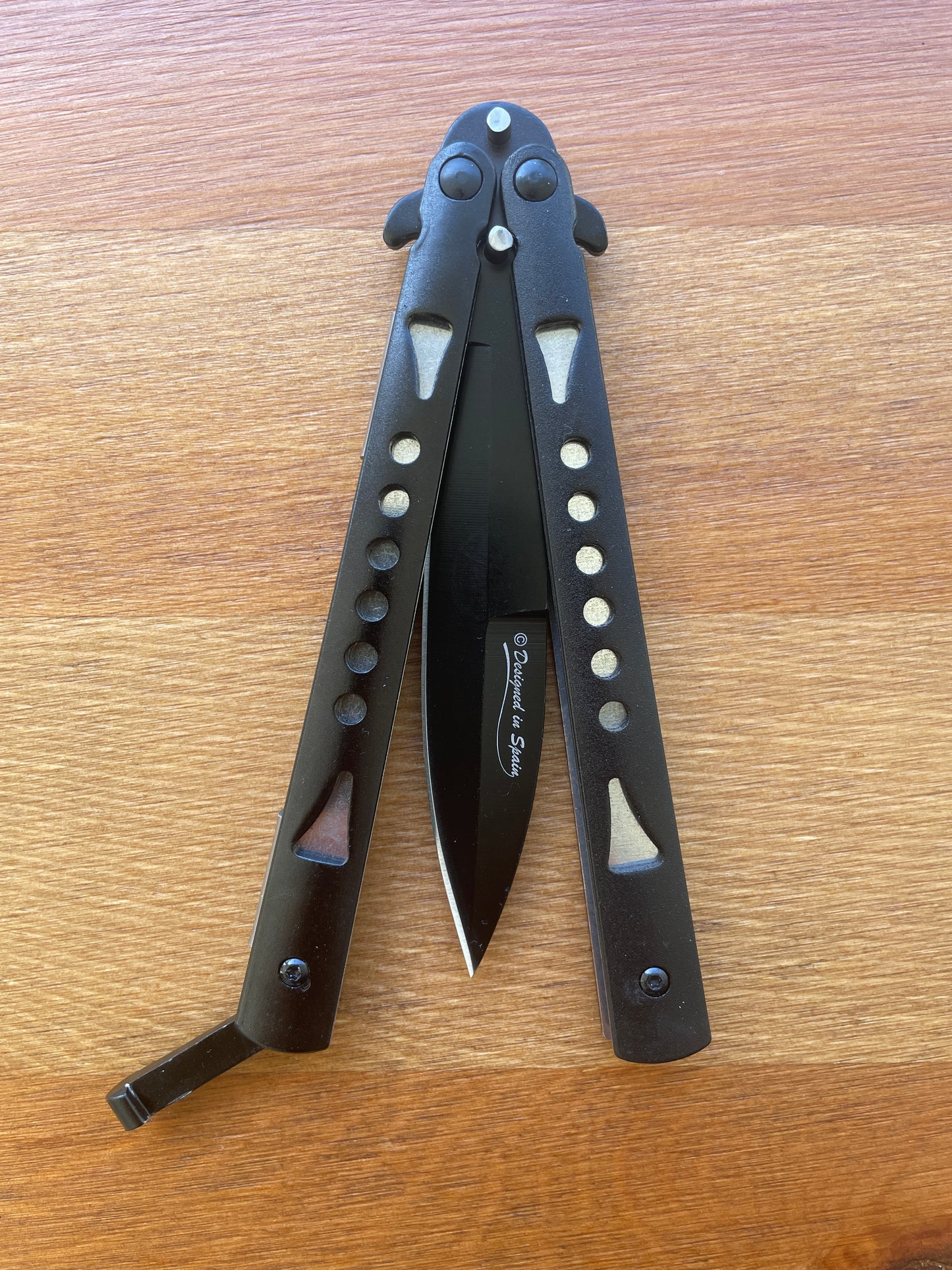 4" Black Stainless Blade Fan Knife Black Aluminum Handle Sword Point