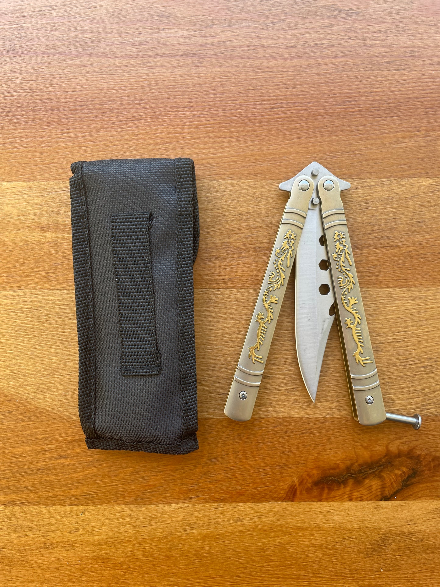 4.13" Fan Knife With Golden Decorated Handle and Sheath