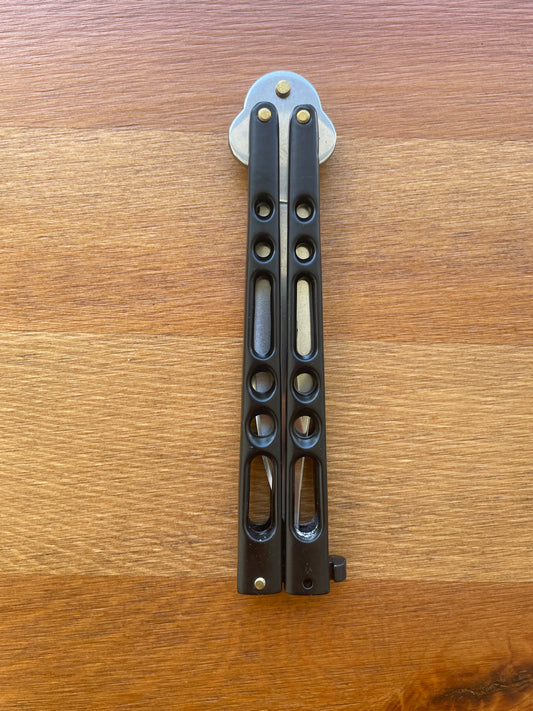 3.9" Stainless Blade Fan Knife With Zamak Black Handle Lock in Handle