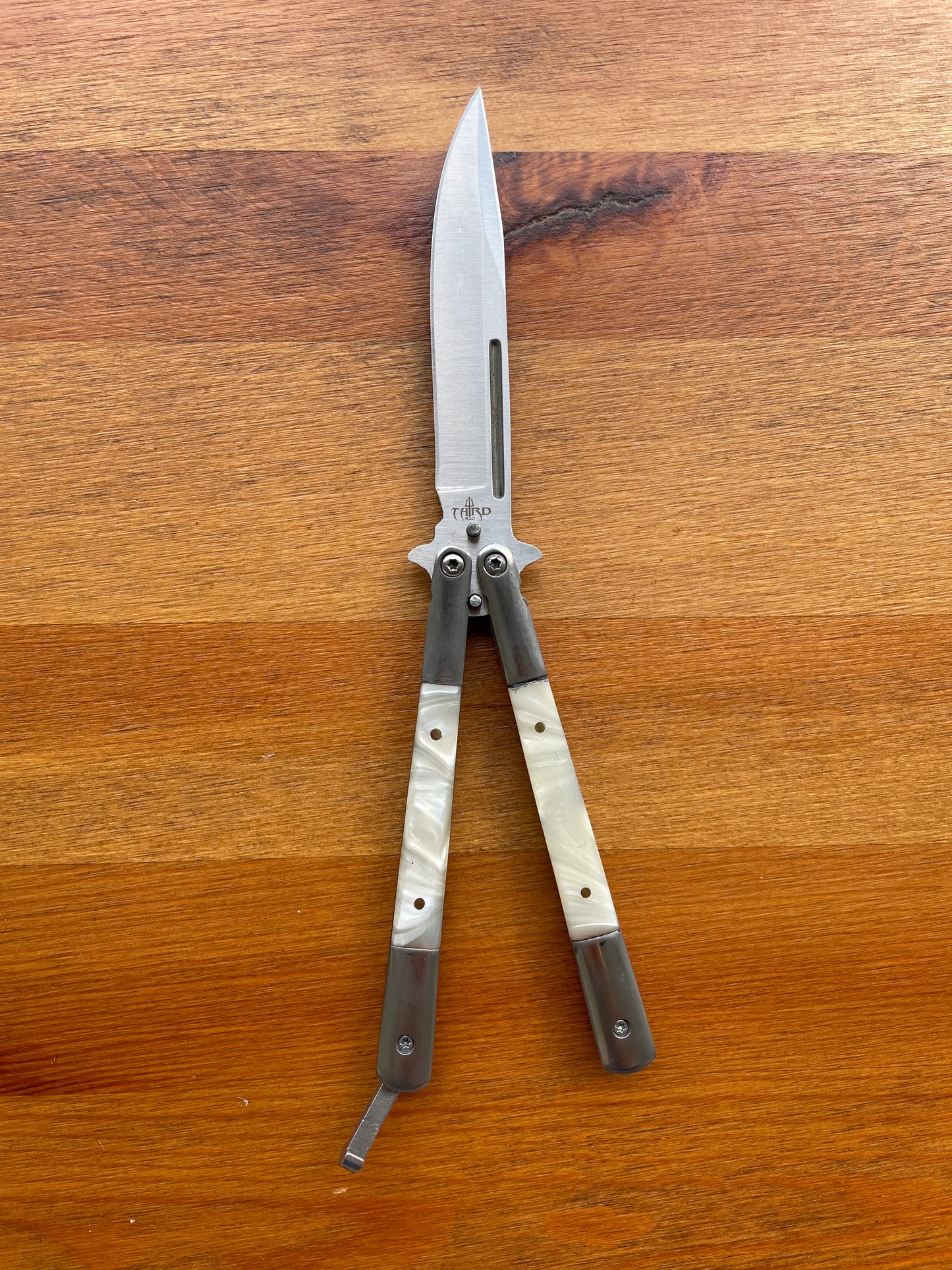 4.5" Stainless Steel Blade Fan Folding Knife Methacrylate Imitation Mother-Of-Pearl Handle