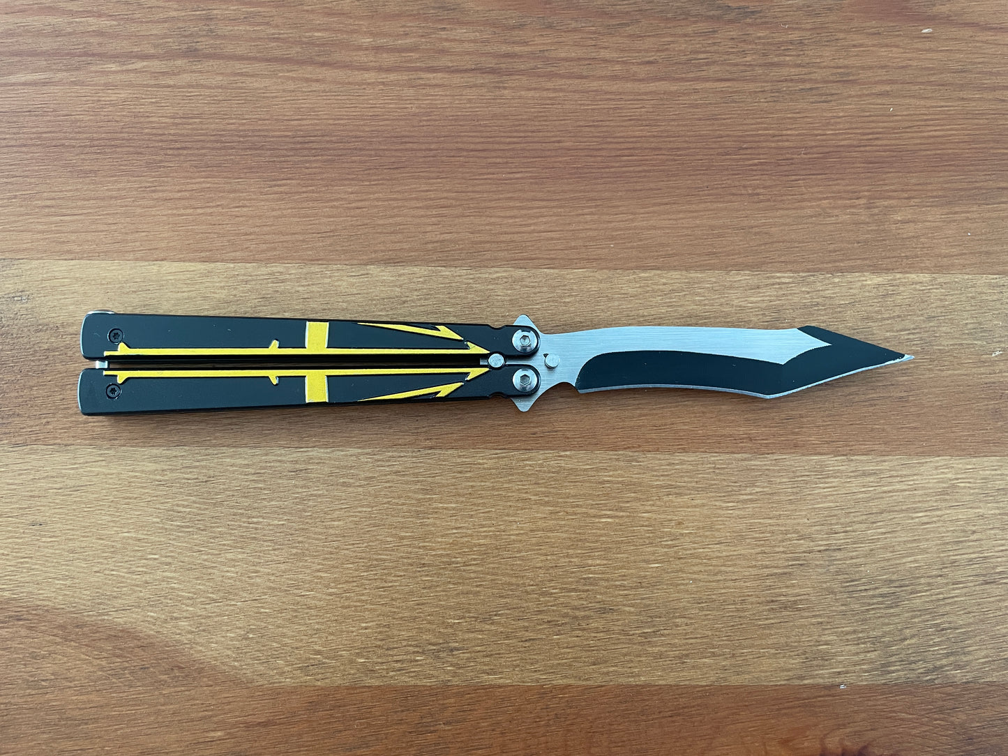 5" Steel Blade Black Cut Folding Fan Knife Black Aluminum Handle Yellow Trident