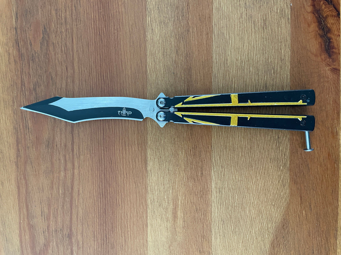 5" Steel Blade Black Cut Folding Fan Knife Black Aluminum Handle Yellow Trident