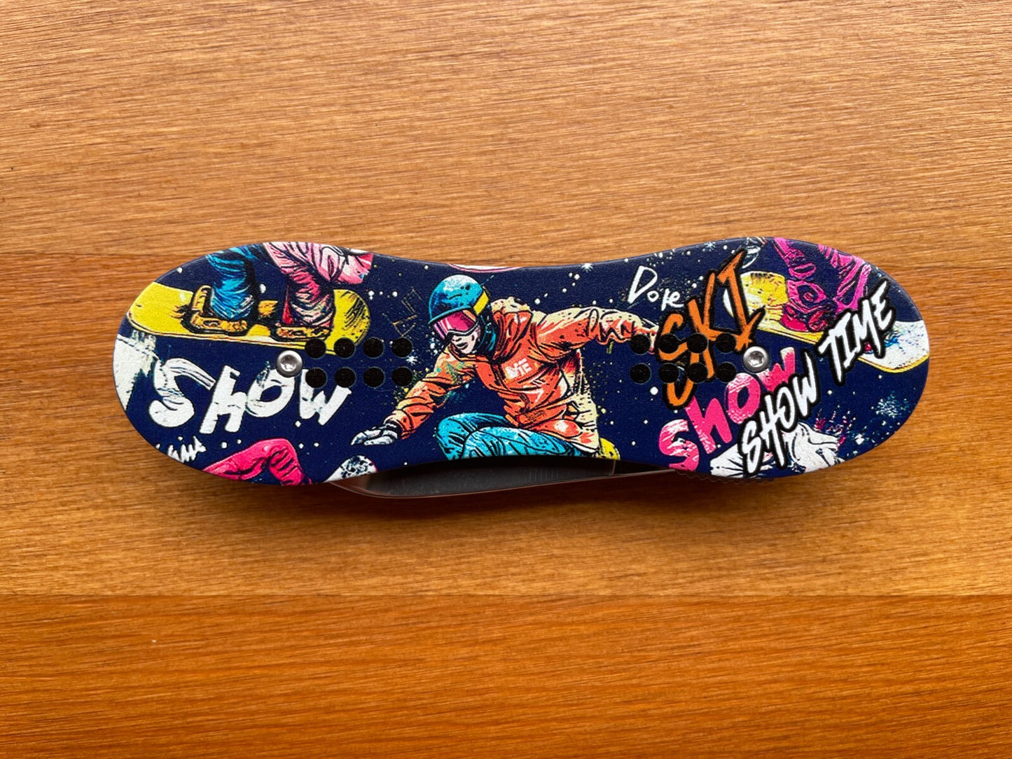 3.14 in. Navaja Snowboard Board Pocket Knife Bottle Opener Liner Lock From Spain