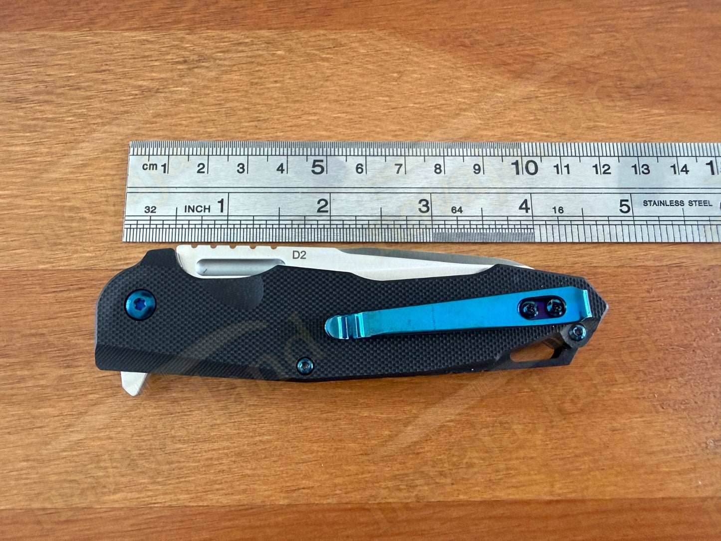 Folding Knife Carbon Fiber & G10 Handle - D2 Steel - 3.5" Blade Presentation Box