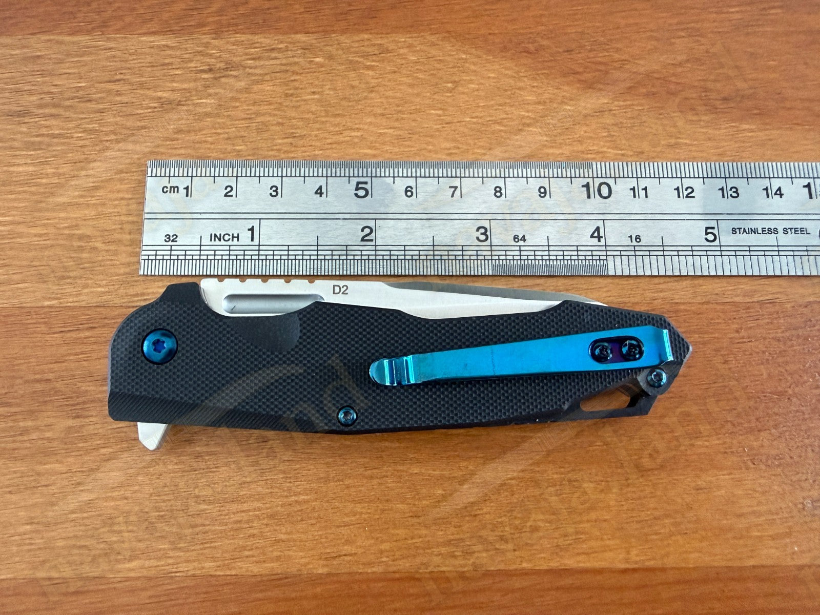 Folding Knife Carbon Fiber & G10 Handle - D2 Steel - 3.5" Blade Presentation Box